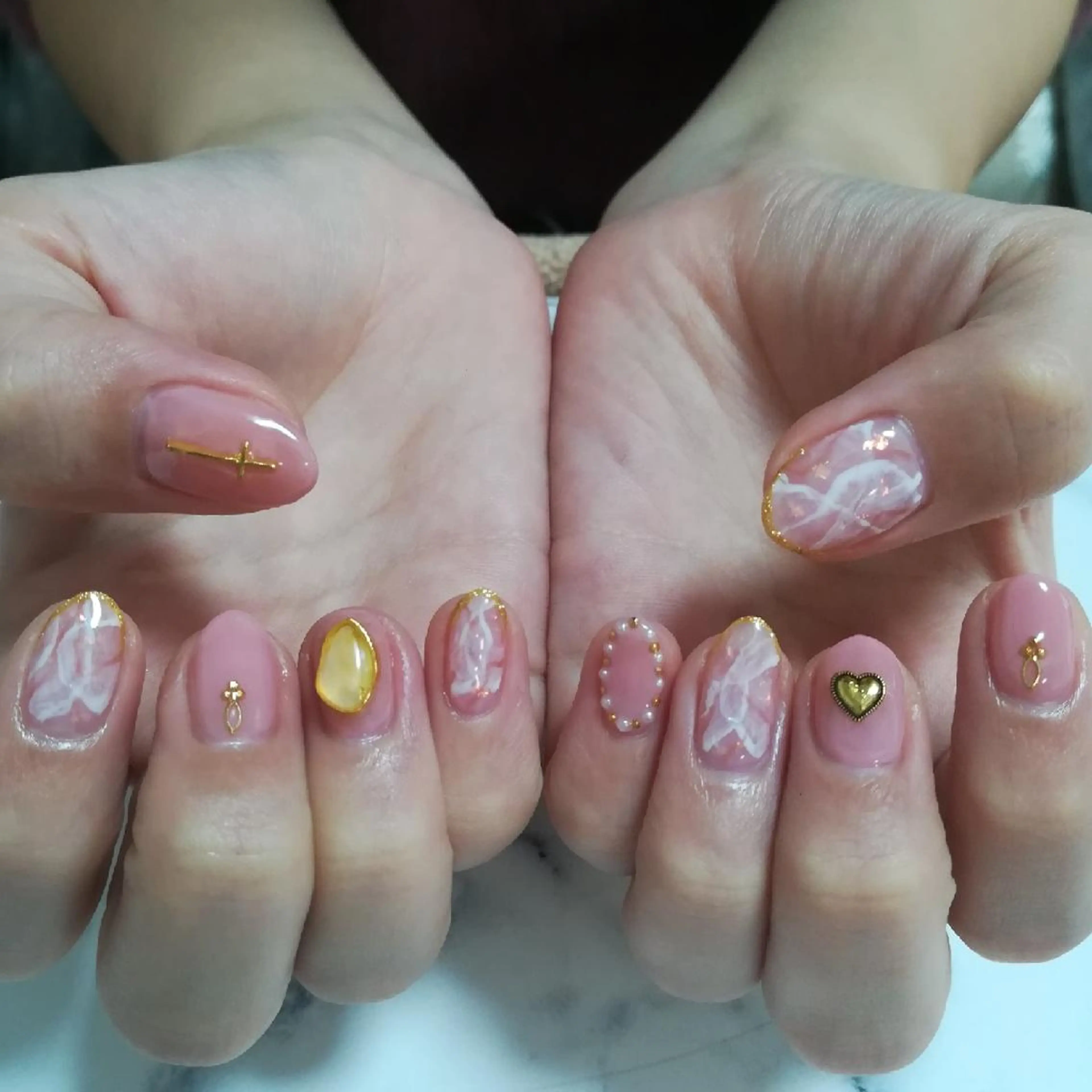 ネイル ハート ハンドネイル reve あやののネイルデザイン