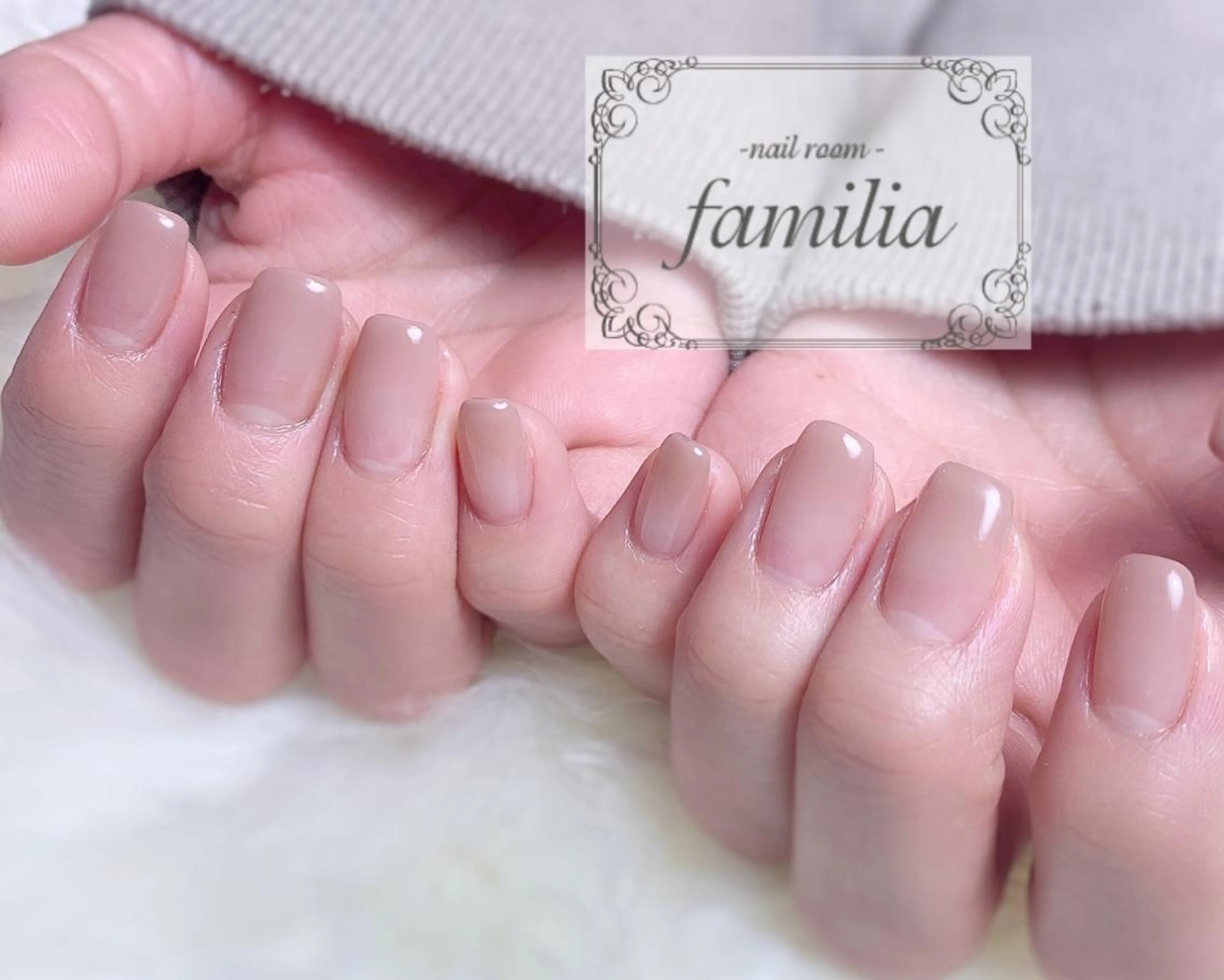 ネイル ハンドネイル -nailroom- familiaのネイルデザイン
