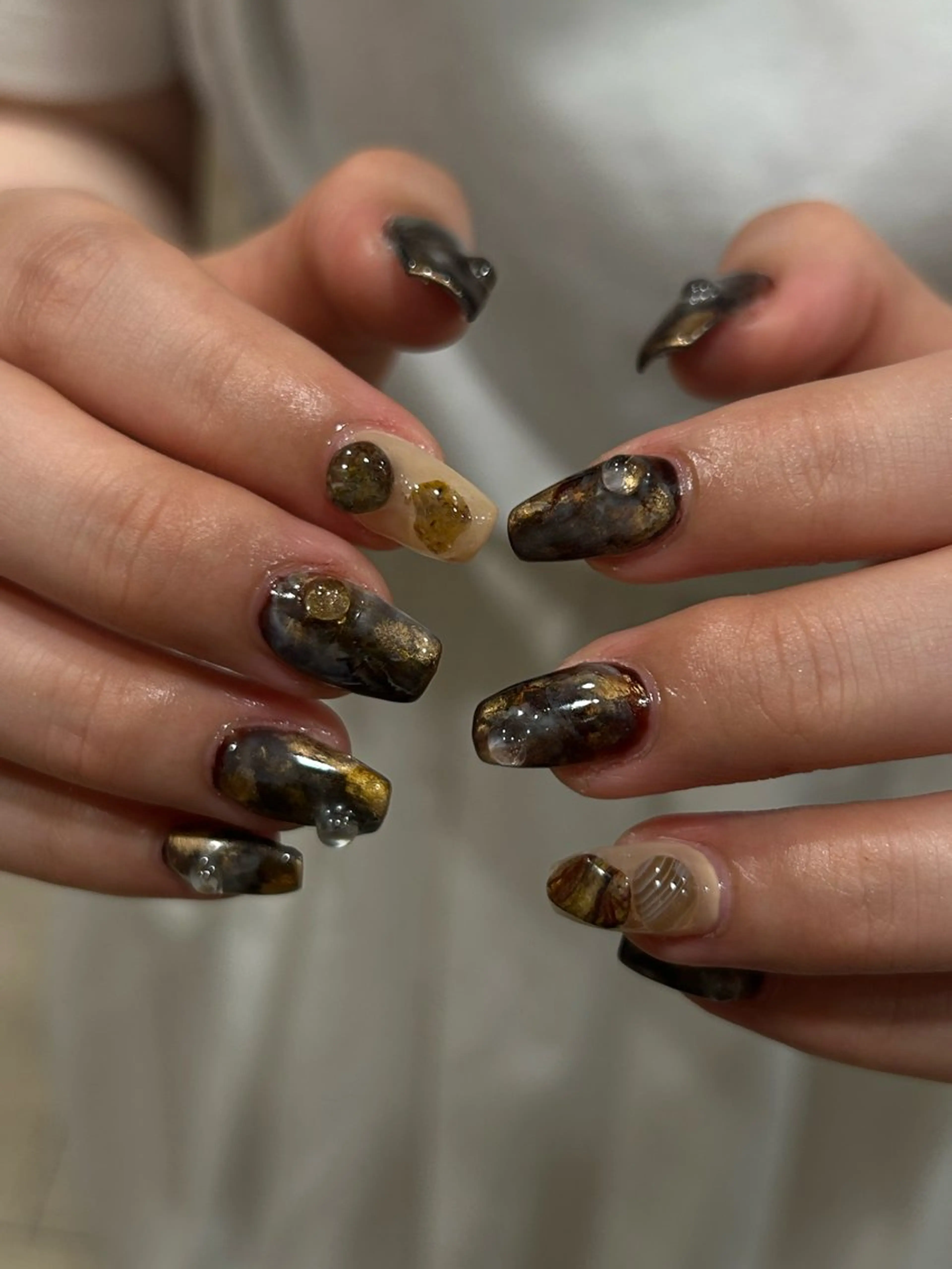 ネイル 韓国ネイル ニュアンスネイル オフィスネイル シンプルネイル Yuni.所属・sakae yurinaのネイルデザイン