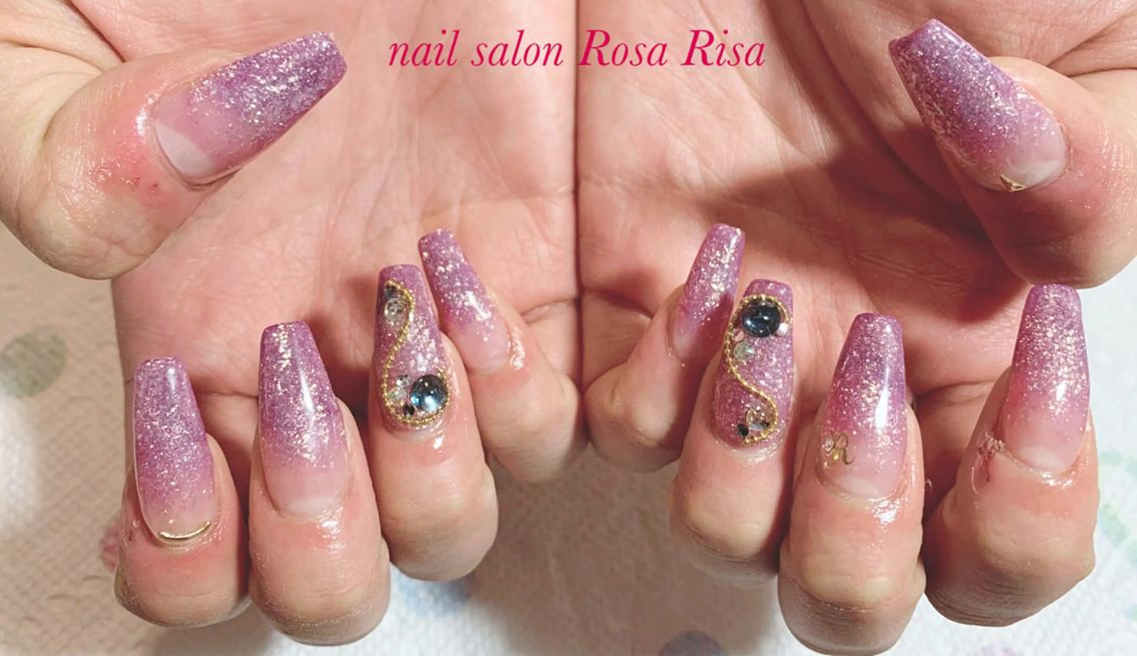 ロング ネイル スクエアネイル ハンドネイル ネイルスタジオ シェイクユアハンズのネイルデザイン