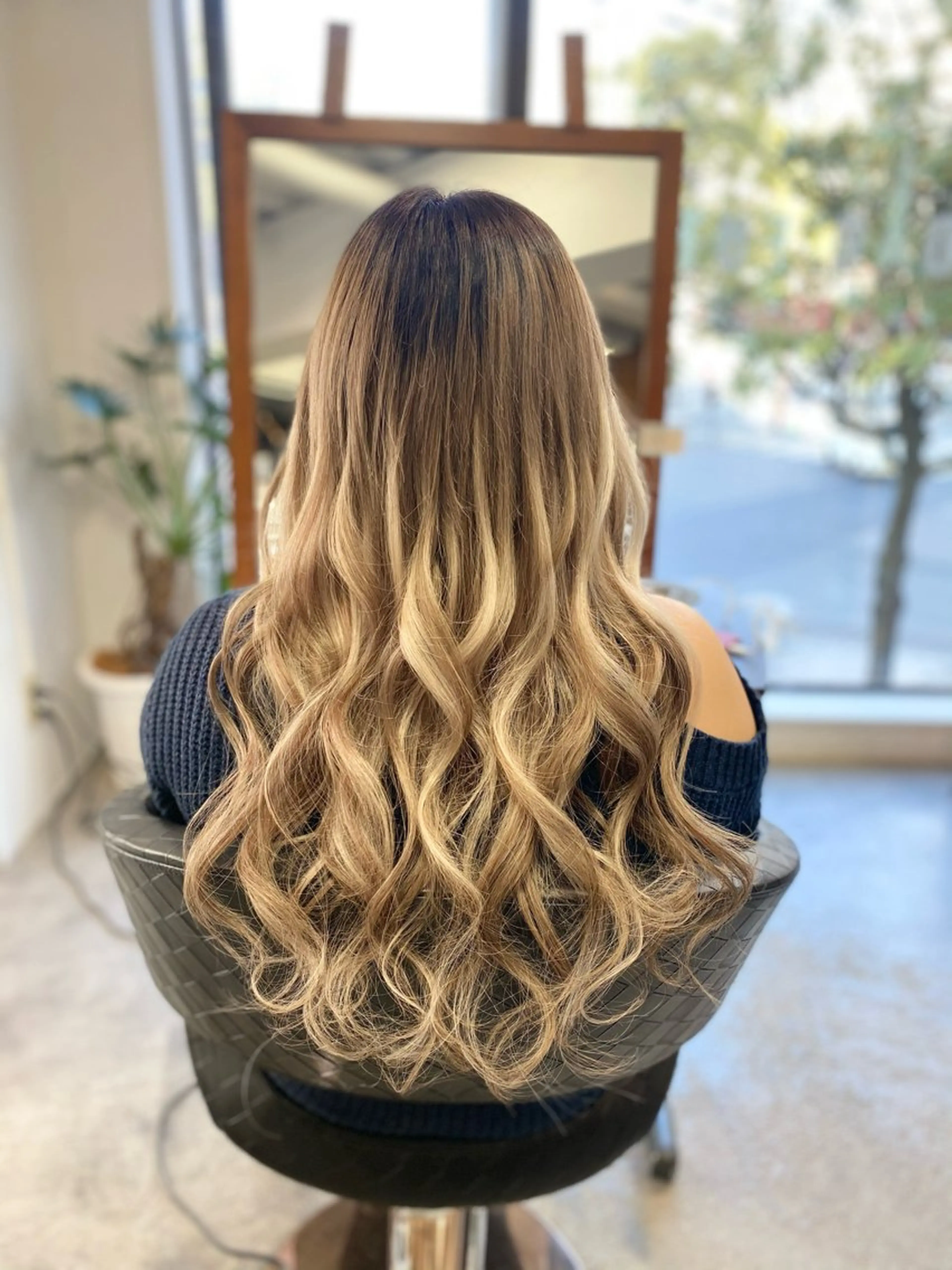 ロング 宇田 真基のヘアスタイル