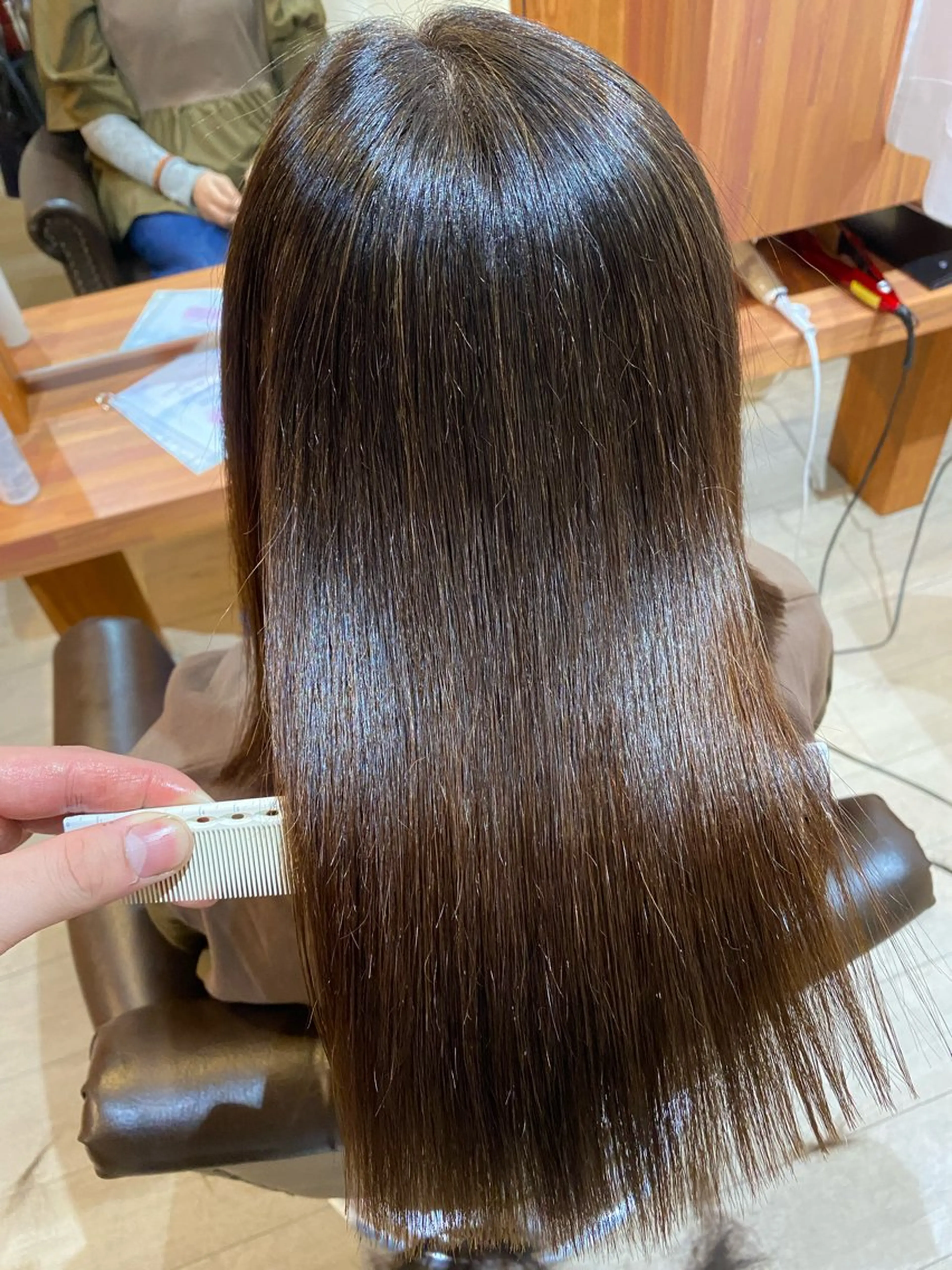 セミロング 髪質改善 カット 縮毛矯正 縮毛矯正とレイヤー カット/杉村凜汰郎のヘアスタイル