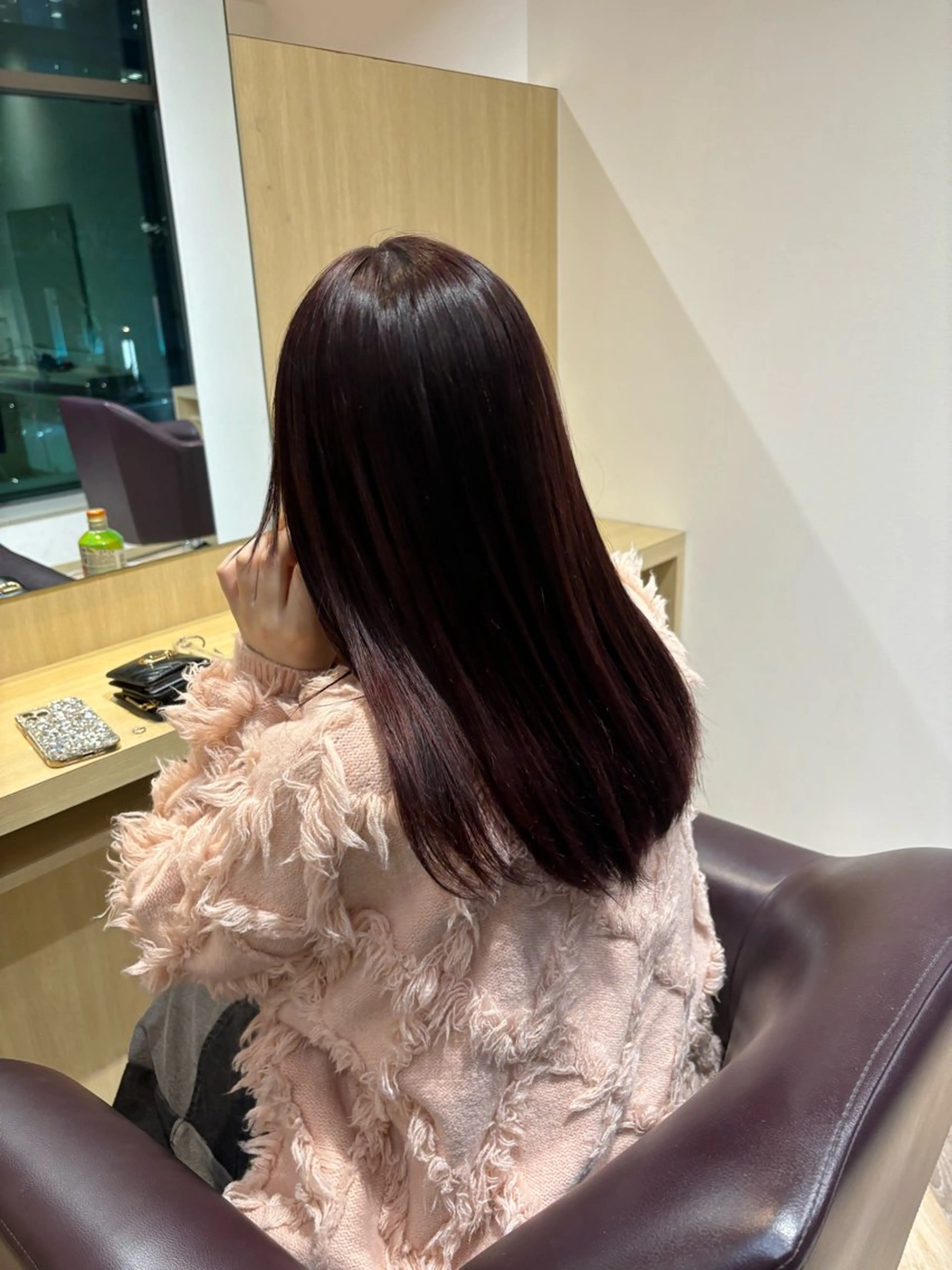 カラー ゆい/パーマ/レイヤ ー/似合わせカラーのヘアスタイル