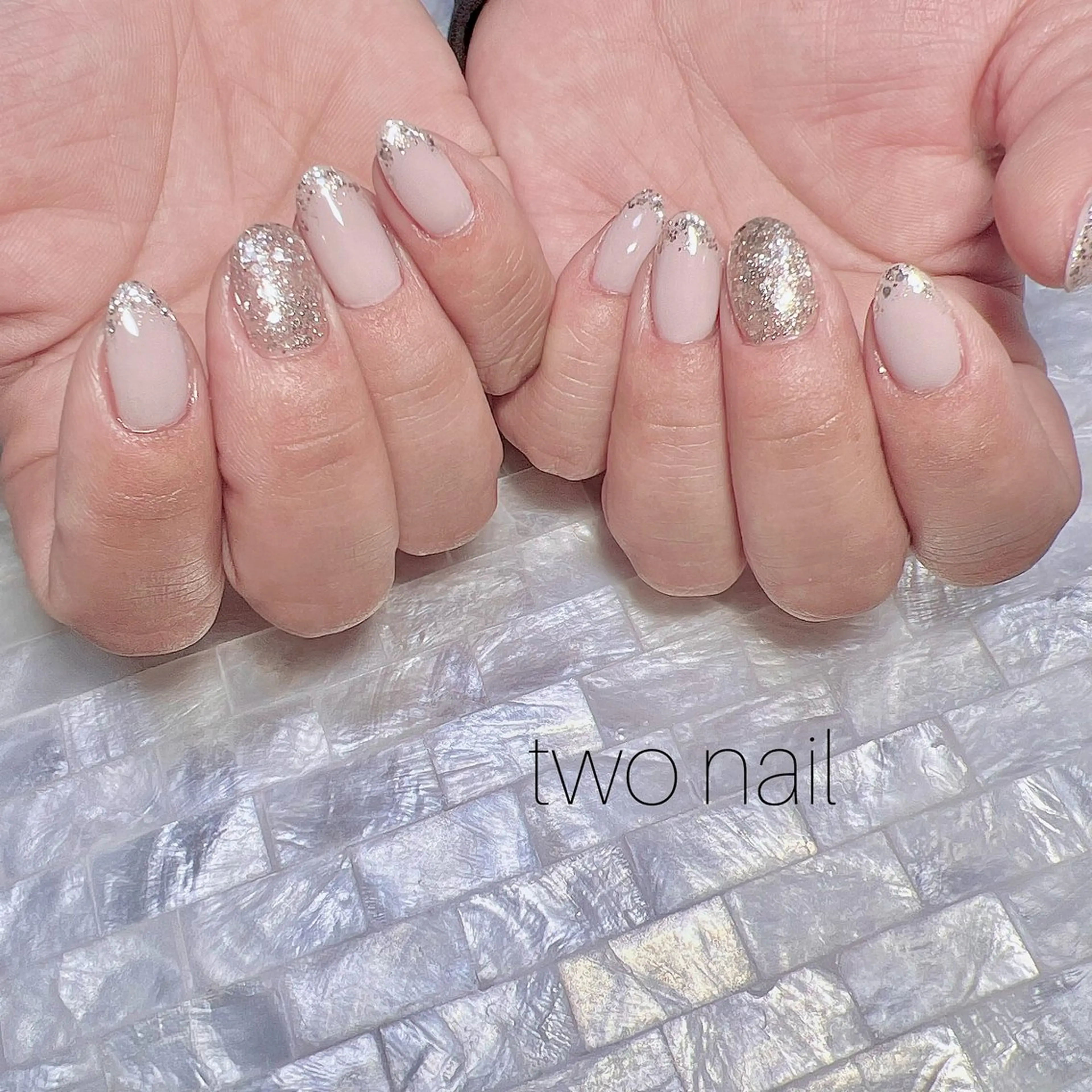 ネイル アートネイル ネイルチップ ホワイト ハンドネイル two nailのネイルデザイン