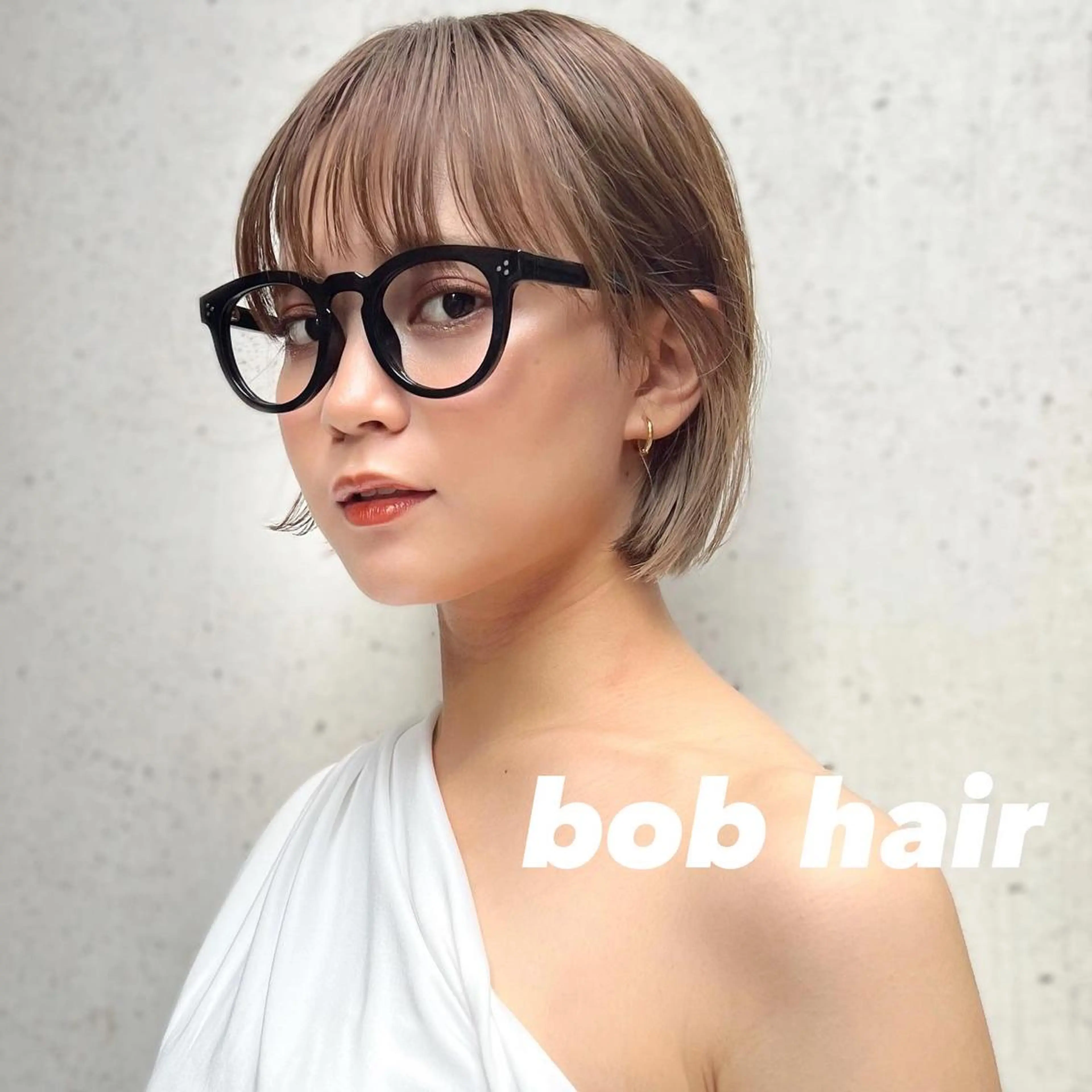 ショート カラー ベージュカラー 透明感カラー グレージュ ボブ カット ヘアカラー トリートメント レイヤー専門家 ダブルカラー修のヘアスタイル