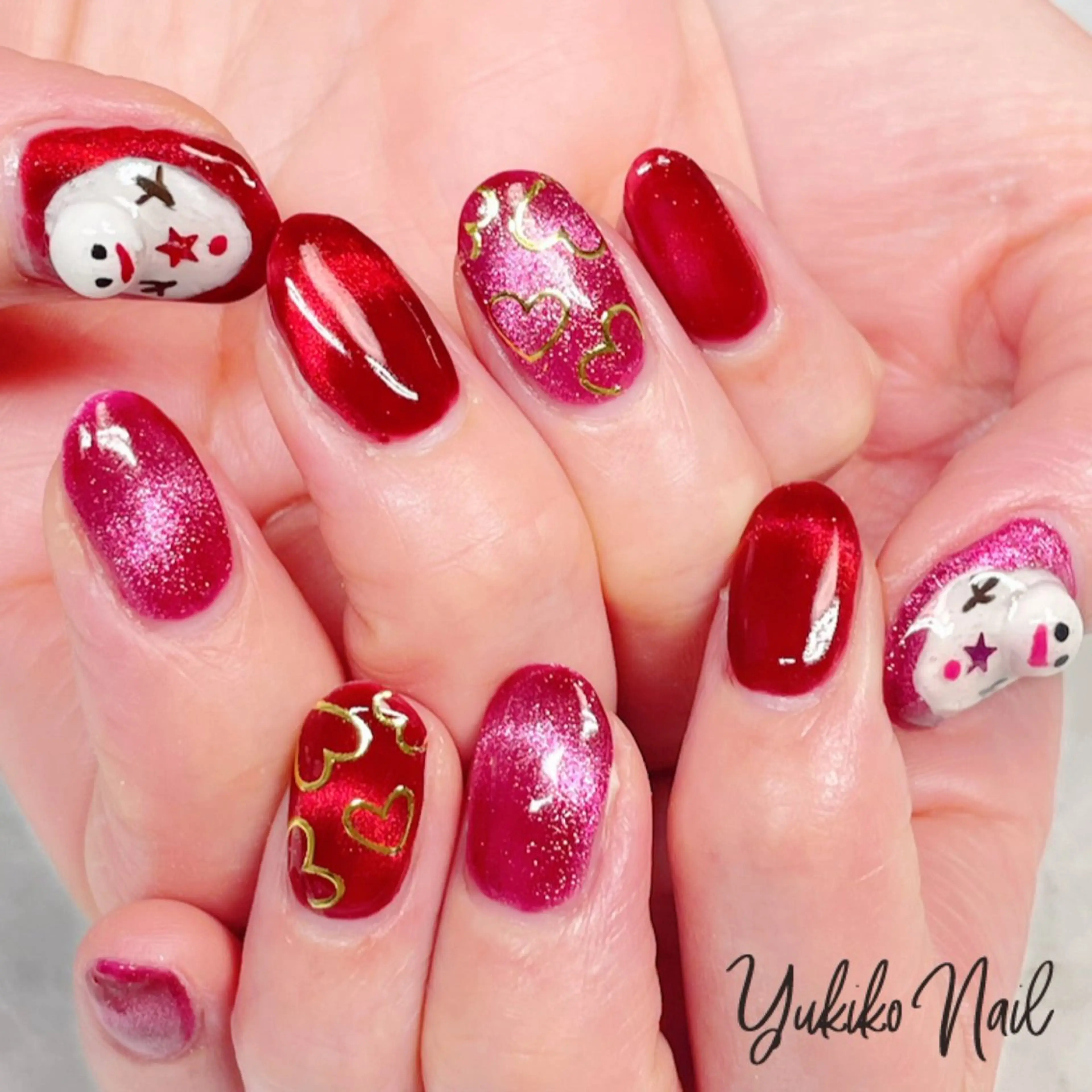 ネイル ハート キラキラネイル マグネットネイル ピンク 赤色 ハンドネイル ユキコ ネイルのネイルデザイン