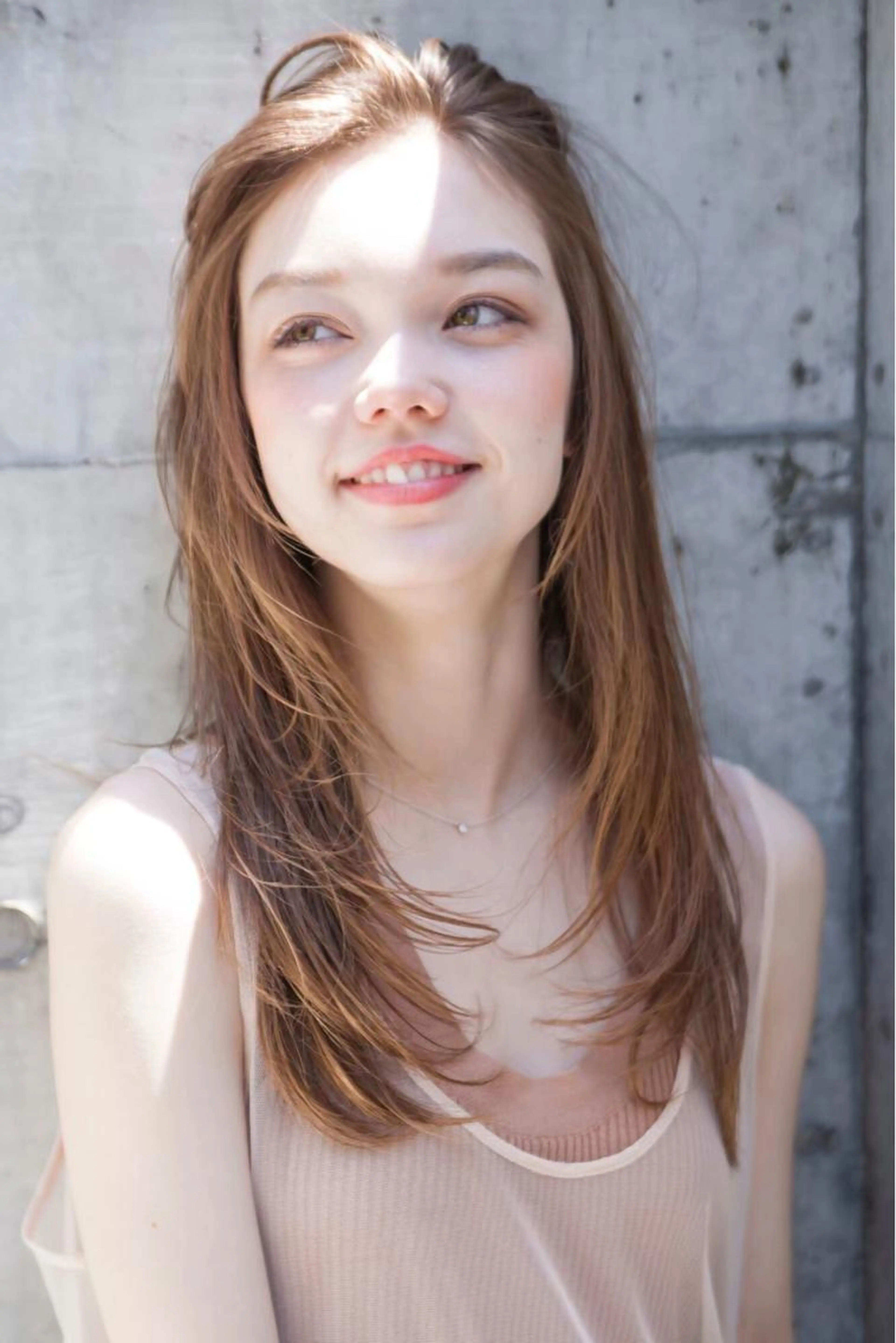 【💝これからの季節に💝湿気対策💝】❤️カット+ボリュームダウンストレートパーマ+3stepトリートメント❤️の写真