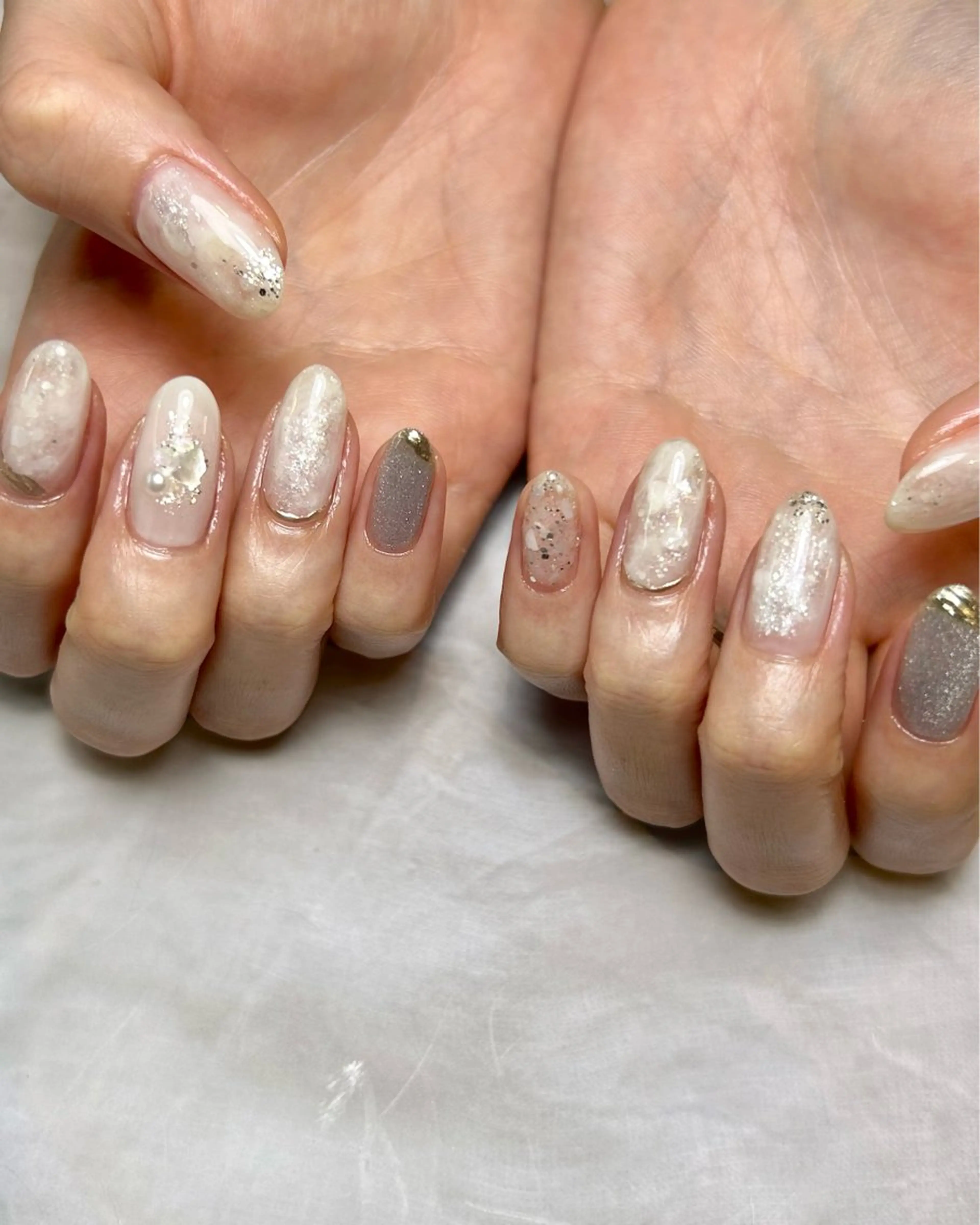 ネイル アートネイル 持ち込み ニュアンスネイル ブライダルネイル ホワイト ハンドネイル Reflection marikoのネイルデザイン