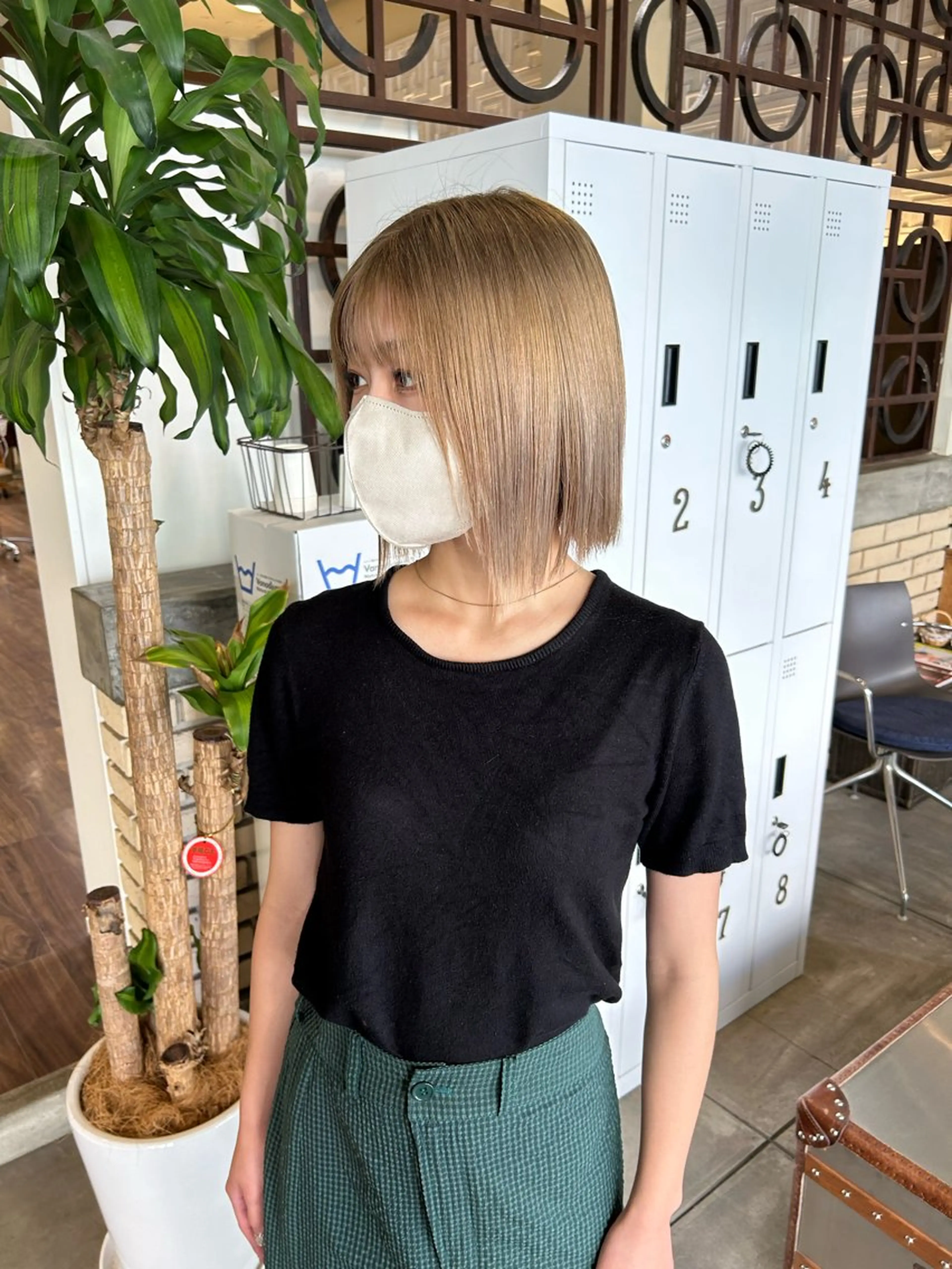 カラー AGREE Momokaのヘアスタイル