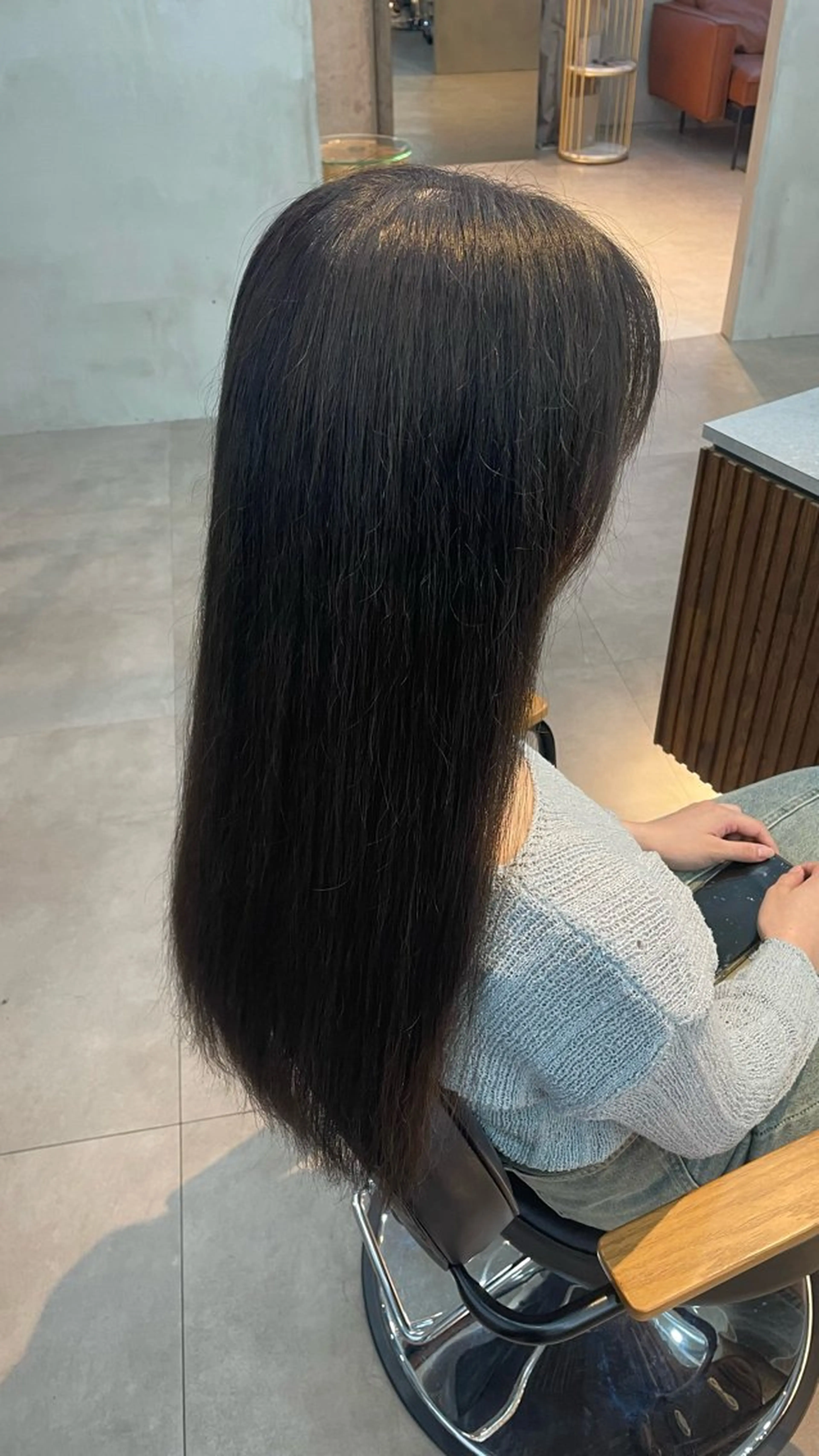 カラー ANGELICA 國吉　日向のヘアスタイル