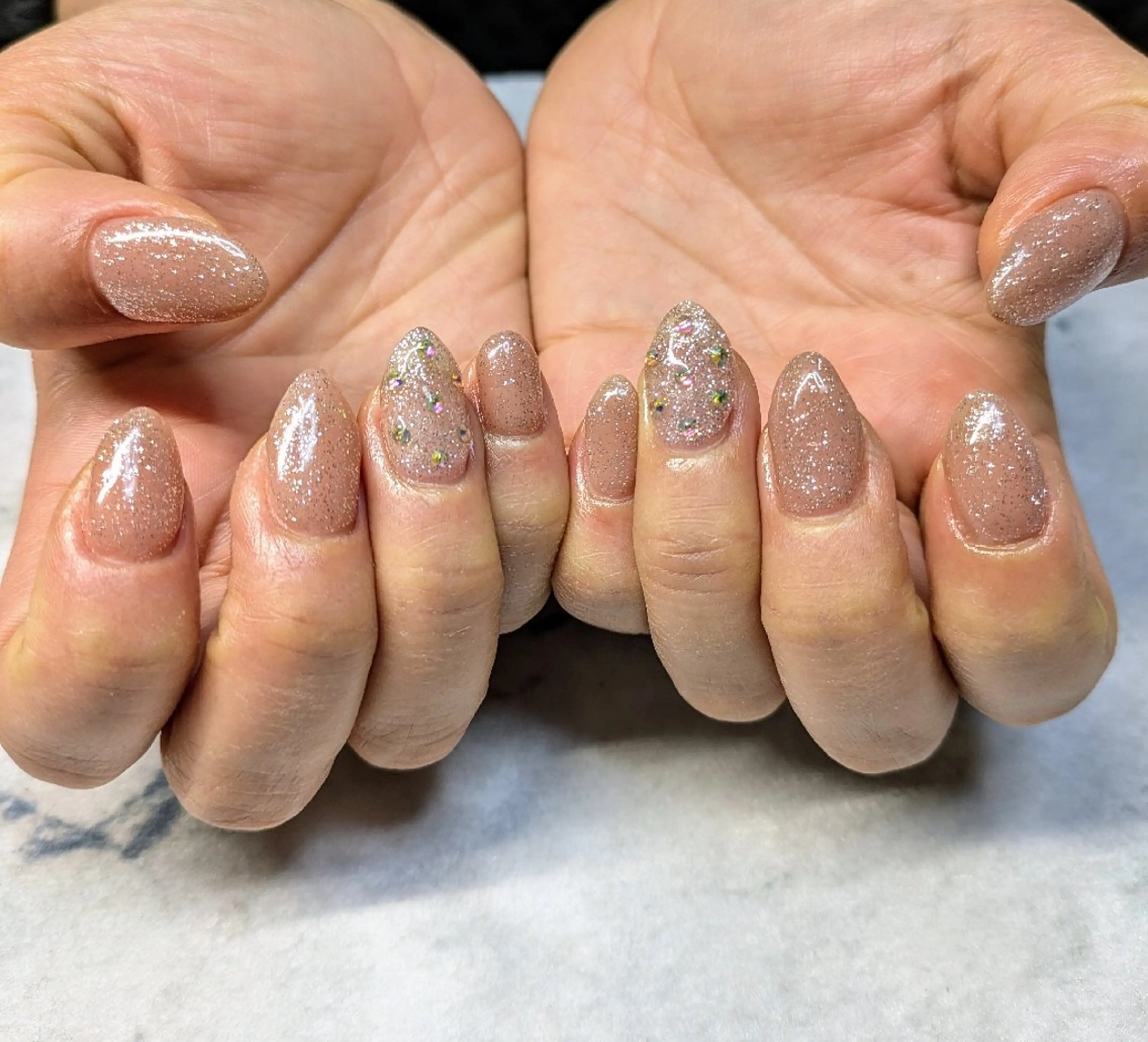 ネイル 三谷 さやかのネイルデザイン