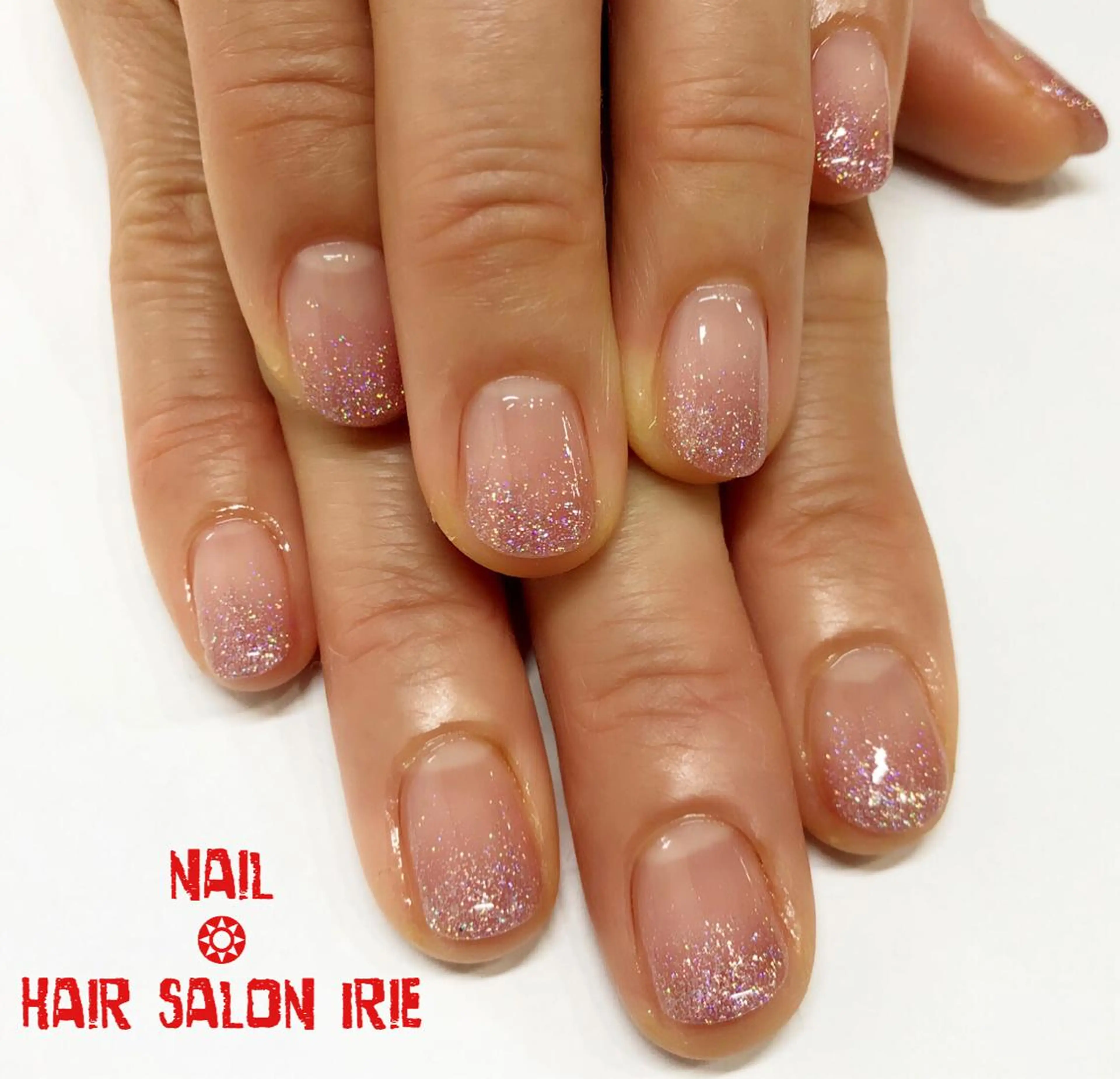 ネイル Hair salon Irie所属・與儀 知佳のネイルデザイン