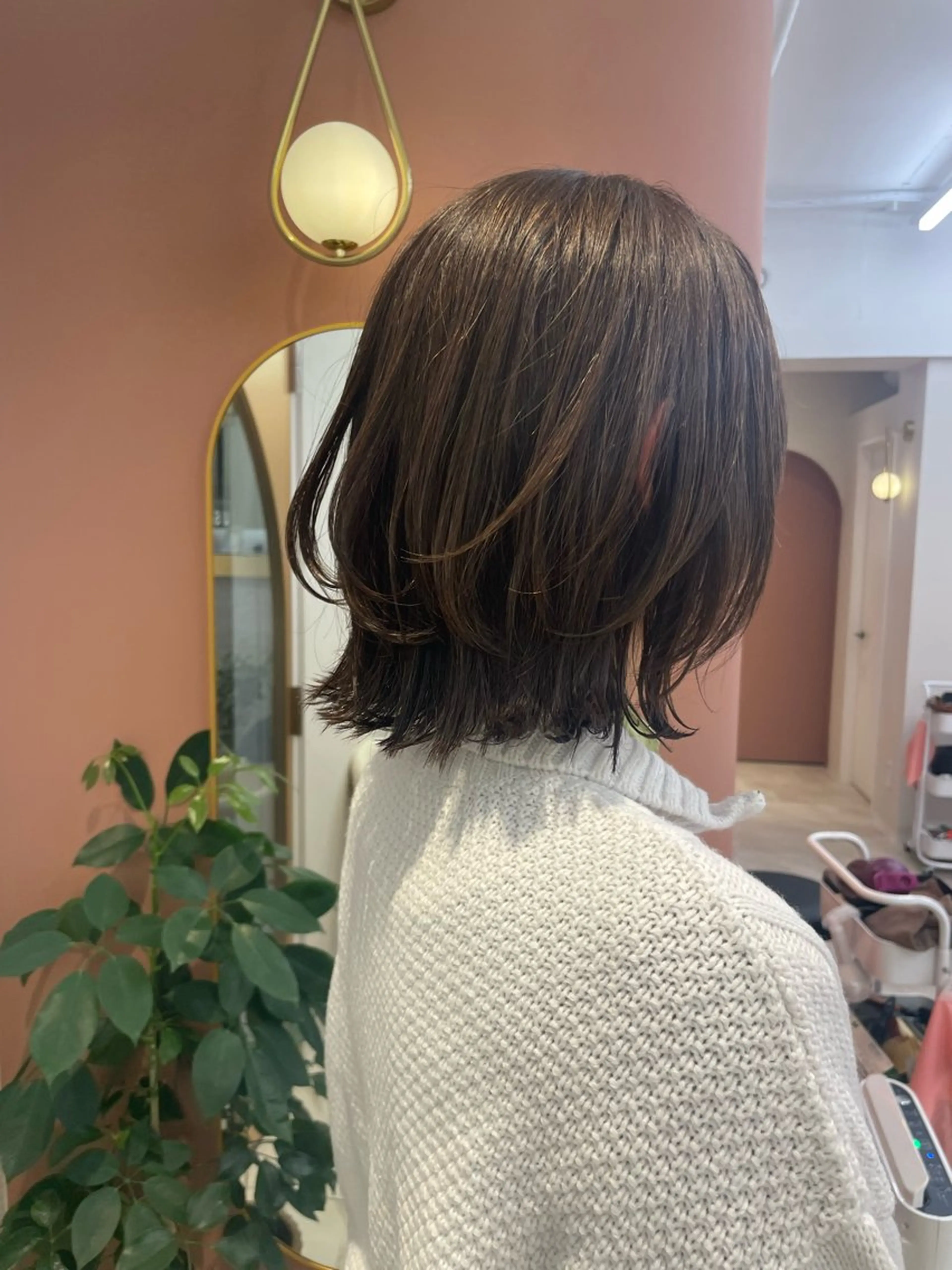 ミディアム ショート・ボブ 中村俊哉のヘアスタイル