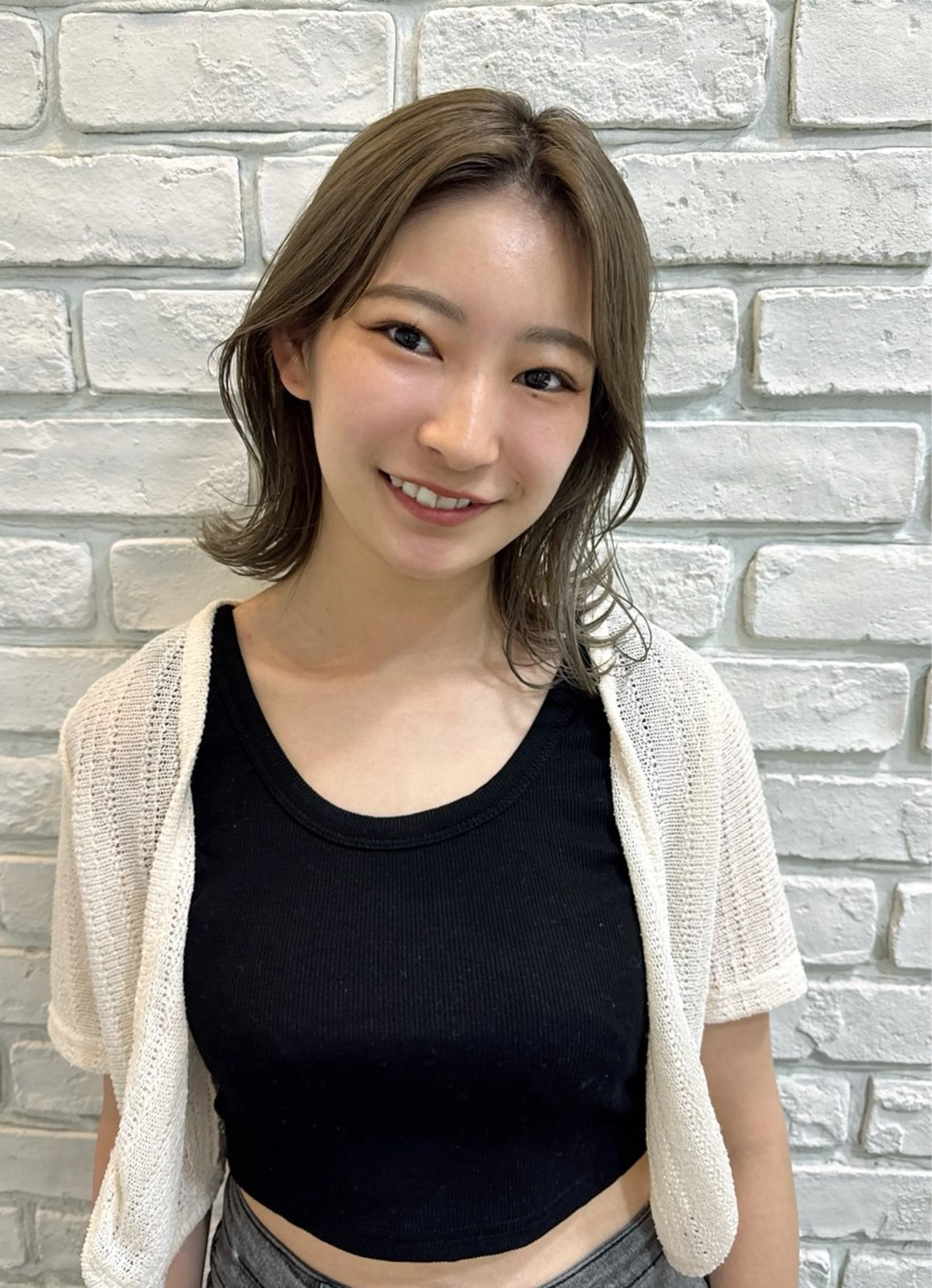 ミディアム 秋山 俊のヘアスタイル