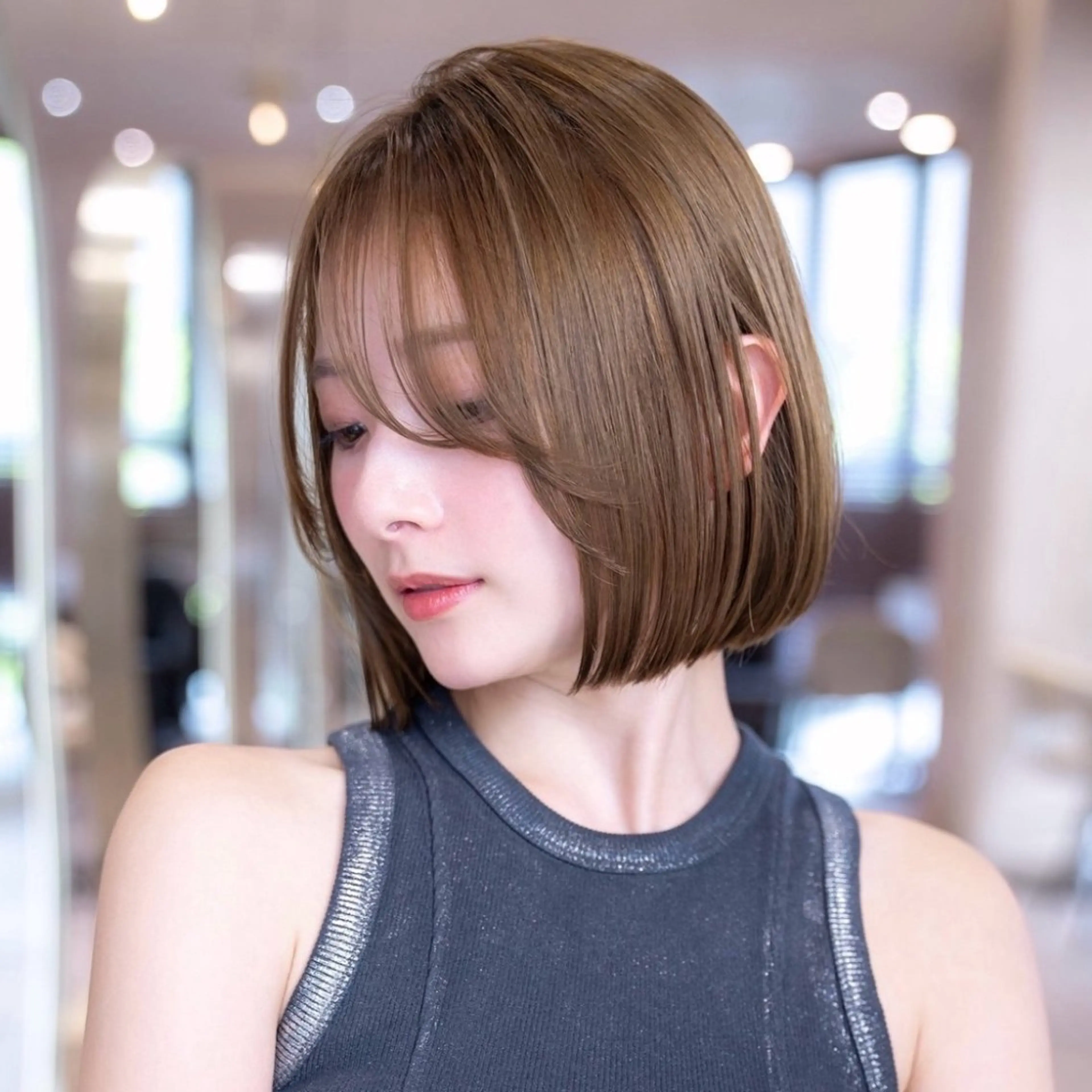 ミディアム カラー パーマ 切りっぱなしボブ ショートボブ ボブレイヤー 透明感カラー ボブ カット ヘアカラー 縮毛矯正 トリートメント 田中航平/渋谷ボブ/ レイヤーボブのヘアスタイル