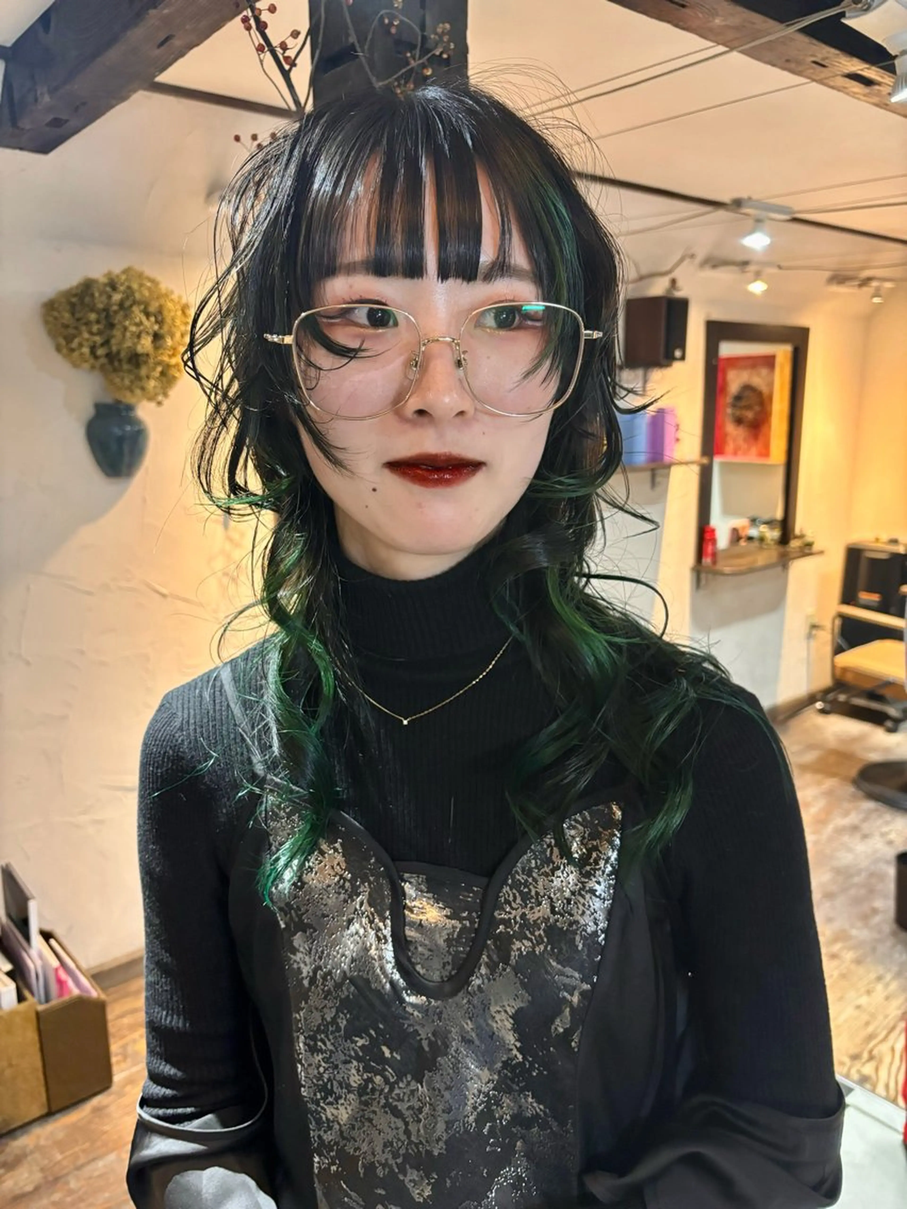 ミディアム パーマ 大石 朱純のヘアスタイル