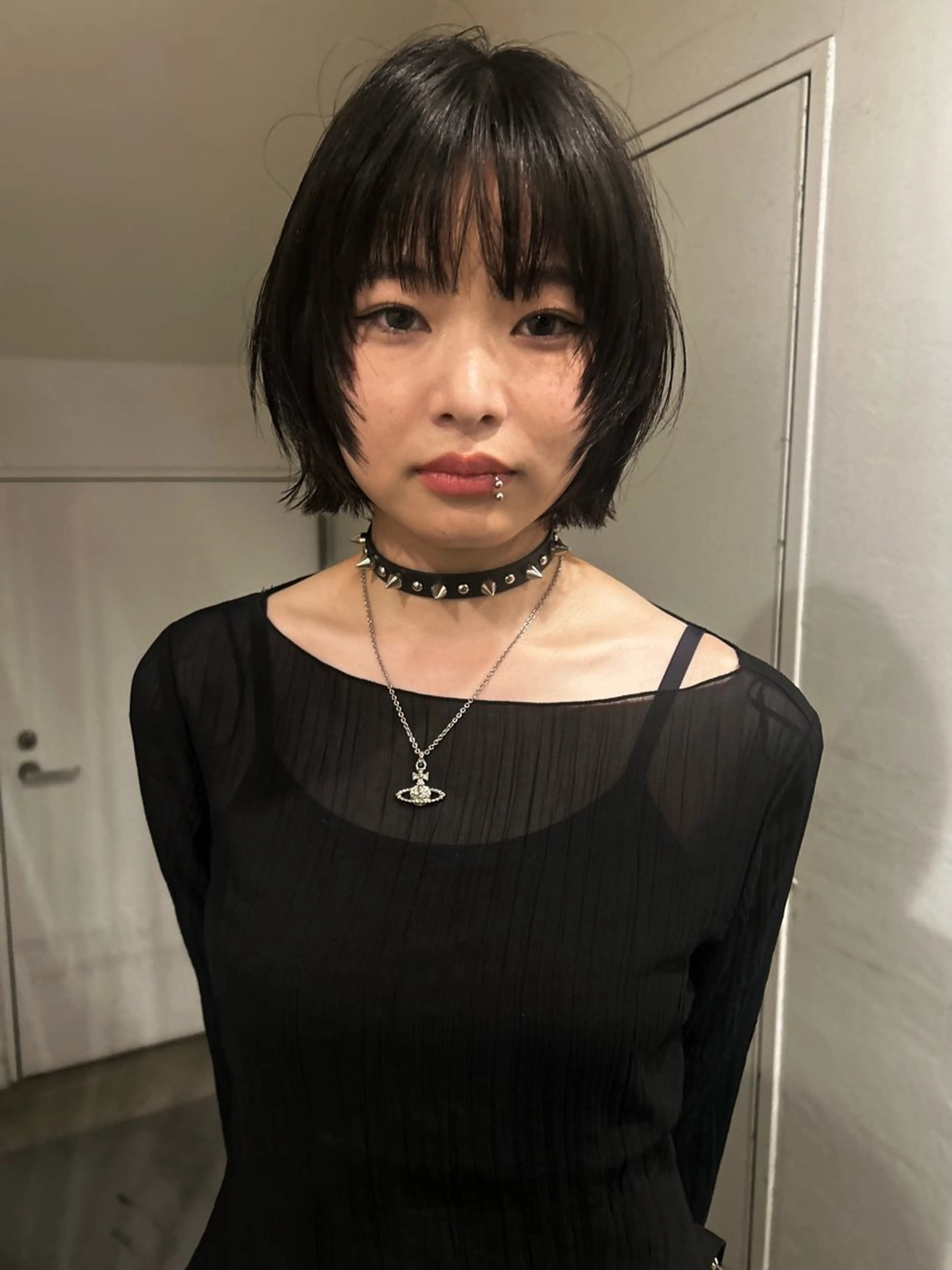 ショート hen所属・心斎橋/レイヤー/ ブリーチ/モエのヘアスタイル