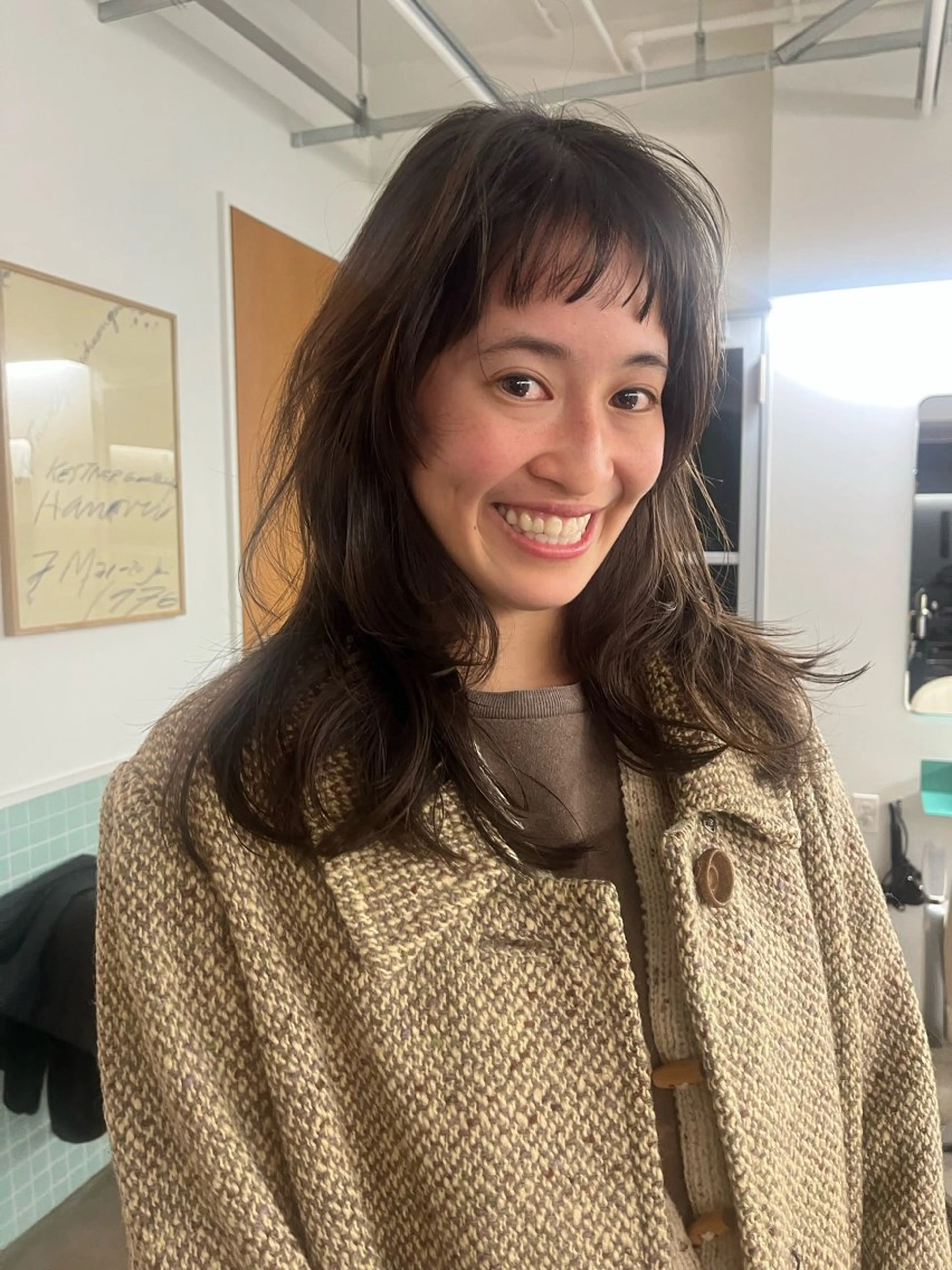 セミロング カット レイヤー/ケアパーマ /ニュアンス/モードのヘアスタイル