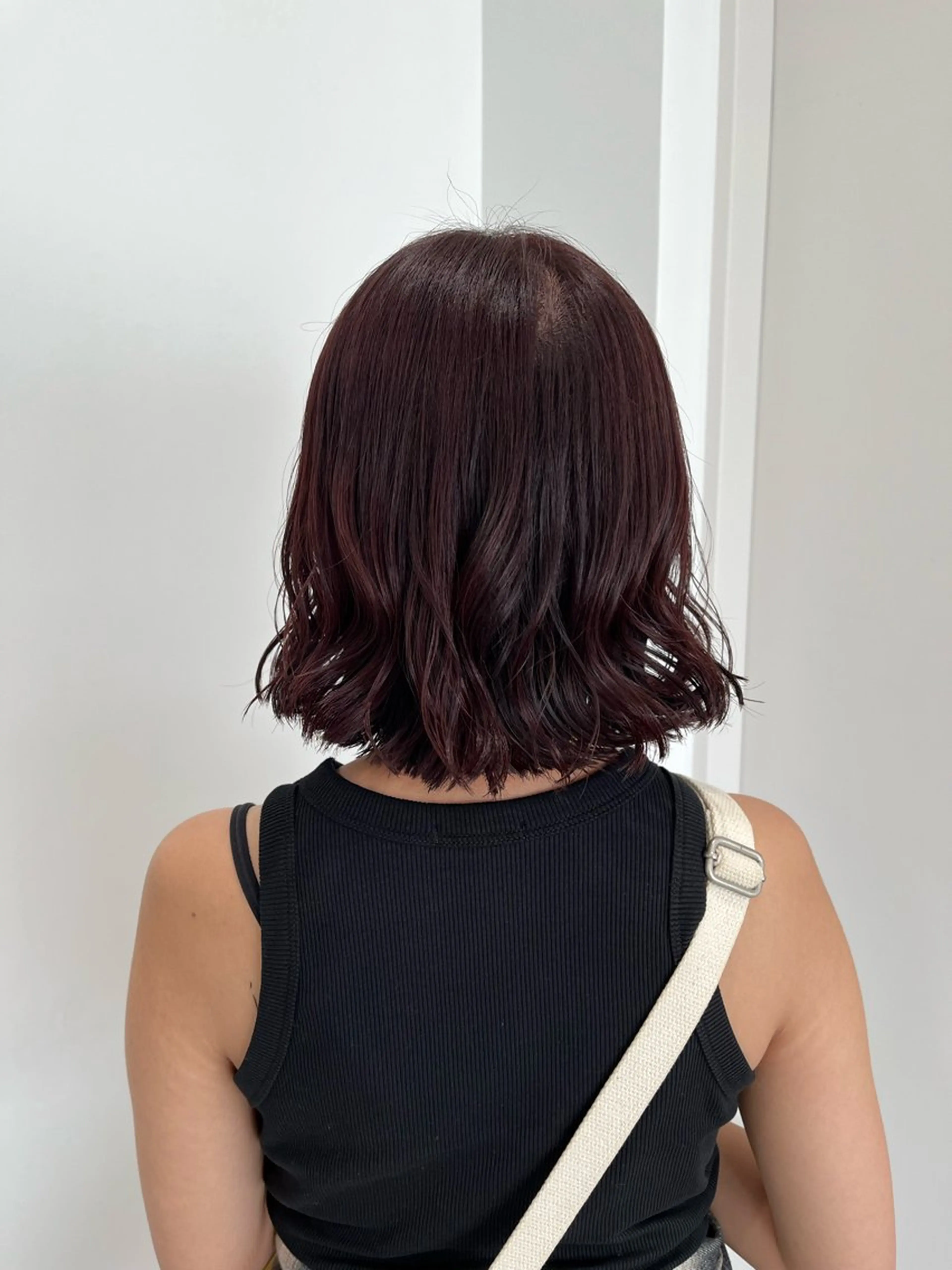 ミディアム カラー ミディアムレイヤー ラベンダーカラー レイヤーカット 縮毛矯正/ハイトーン /パーマ/前原汐🎐のヘアスタイル