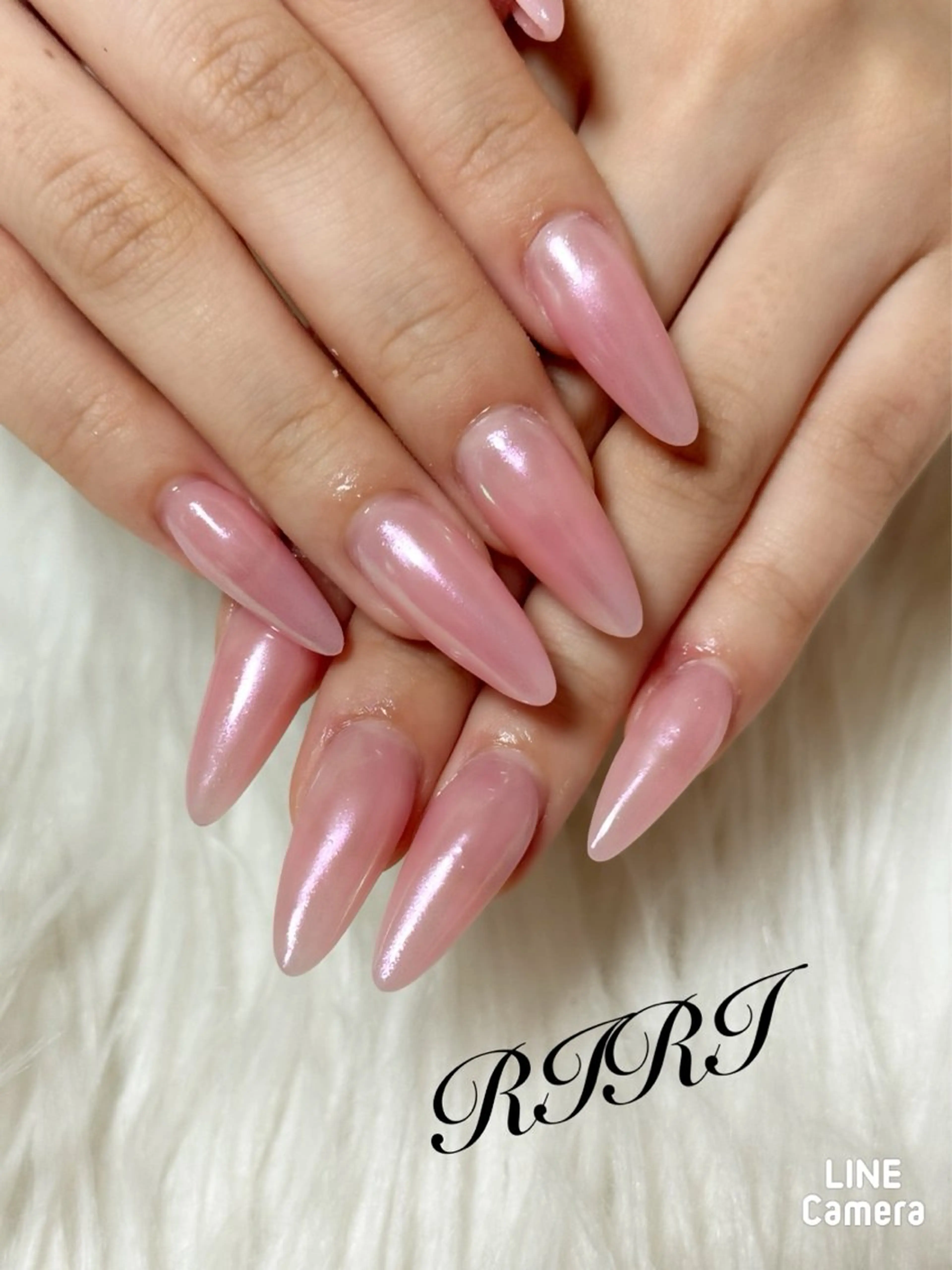 ネイル オーロラネイル ジェルネイル 韓国ネイル ロングネイル ミラーネイル ハンドネイル riri オーナーのネイルデザイン