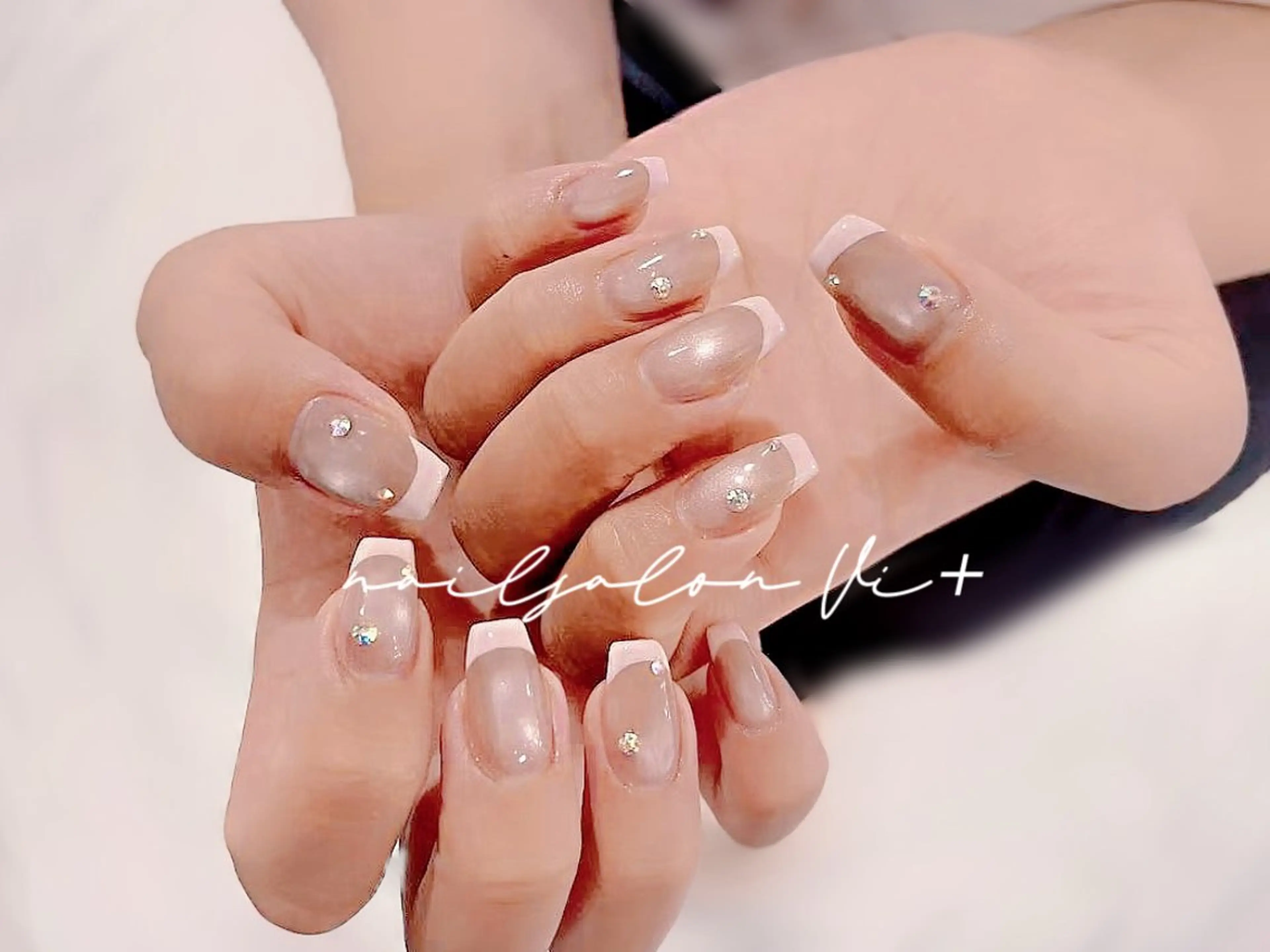 ネイル ハンドネイル ✨Nailsalon Vi+✨のネイルデザイン
