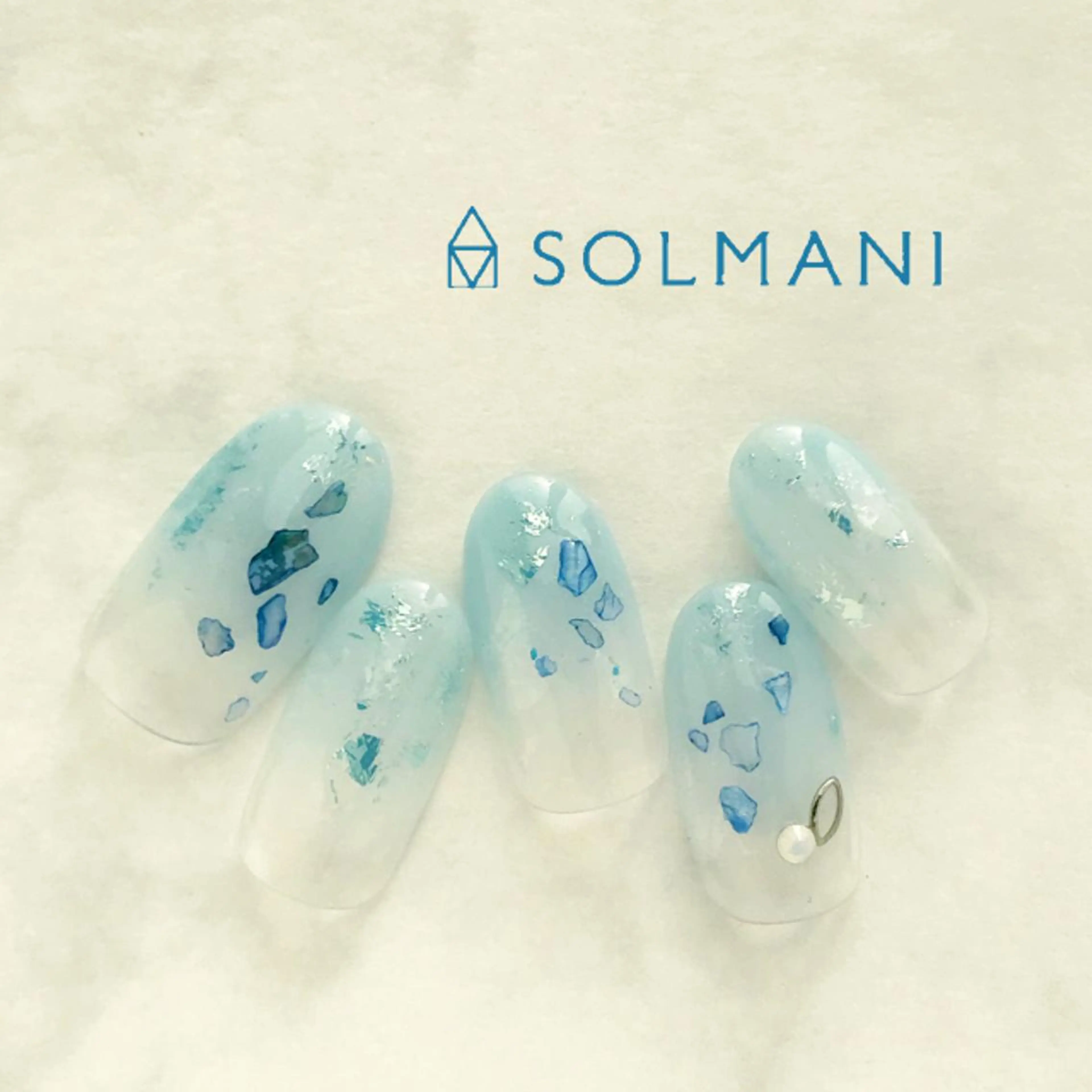 ネイル 氷ネイル・うるうるネイル SOLMANI 予約担当のネイルデザイン