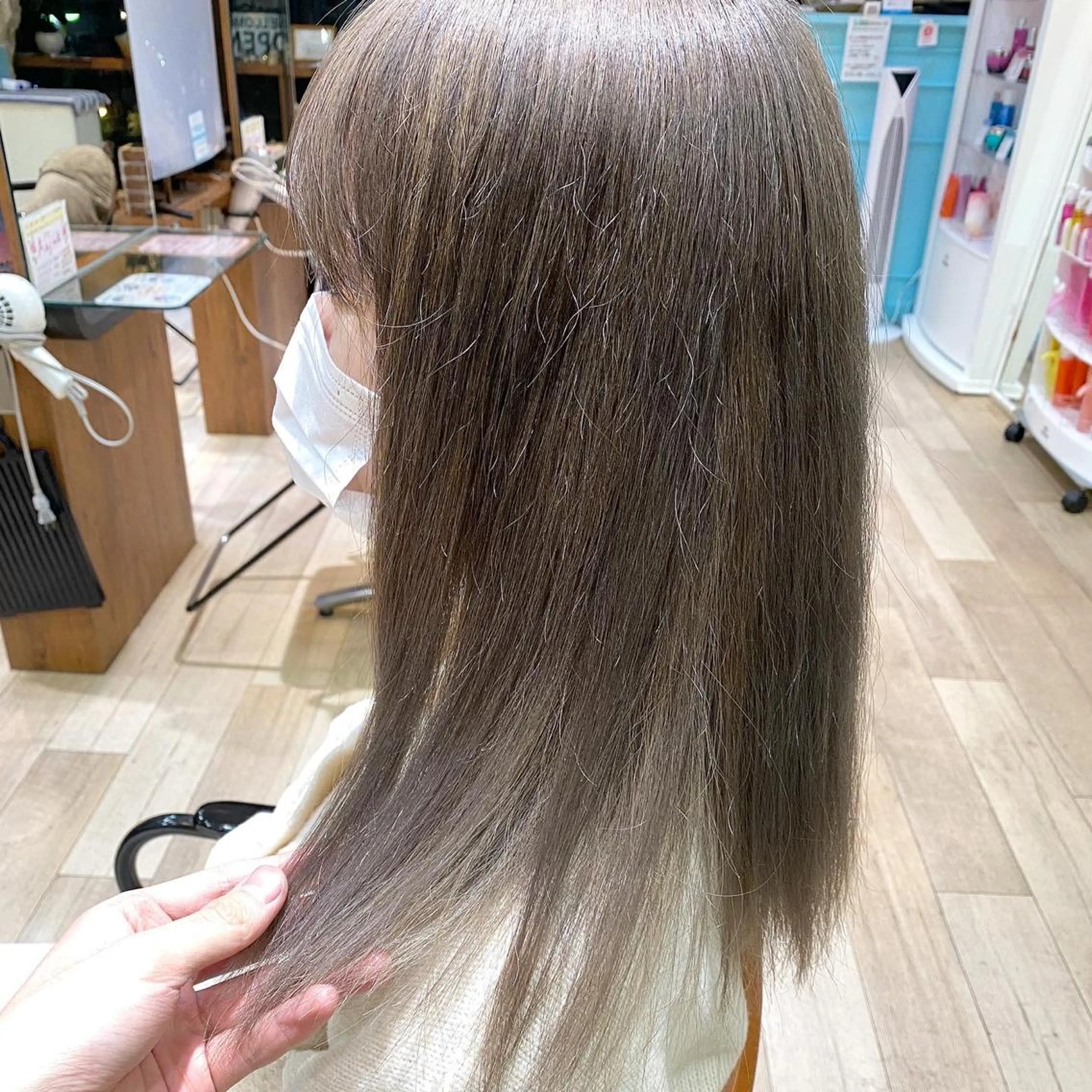 ミディアム カラー 美髪改善・ブリーチ tadasuke⭐️のヘアスタイル