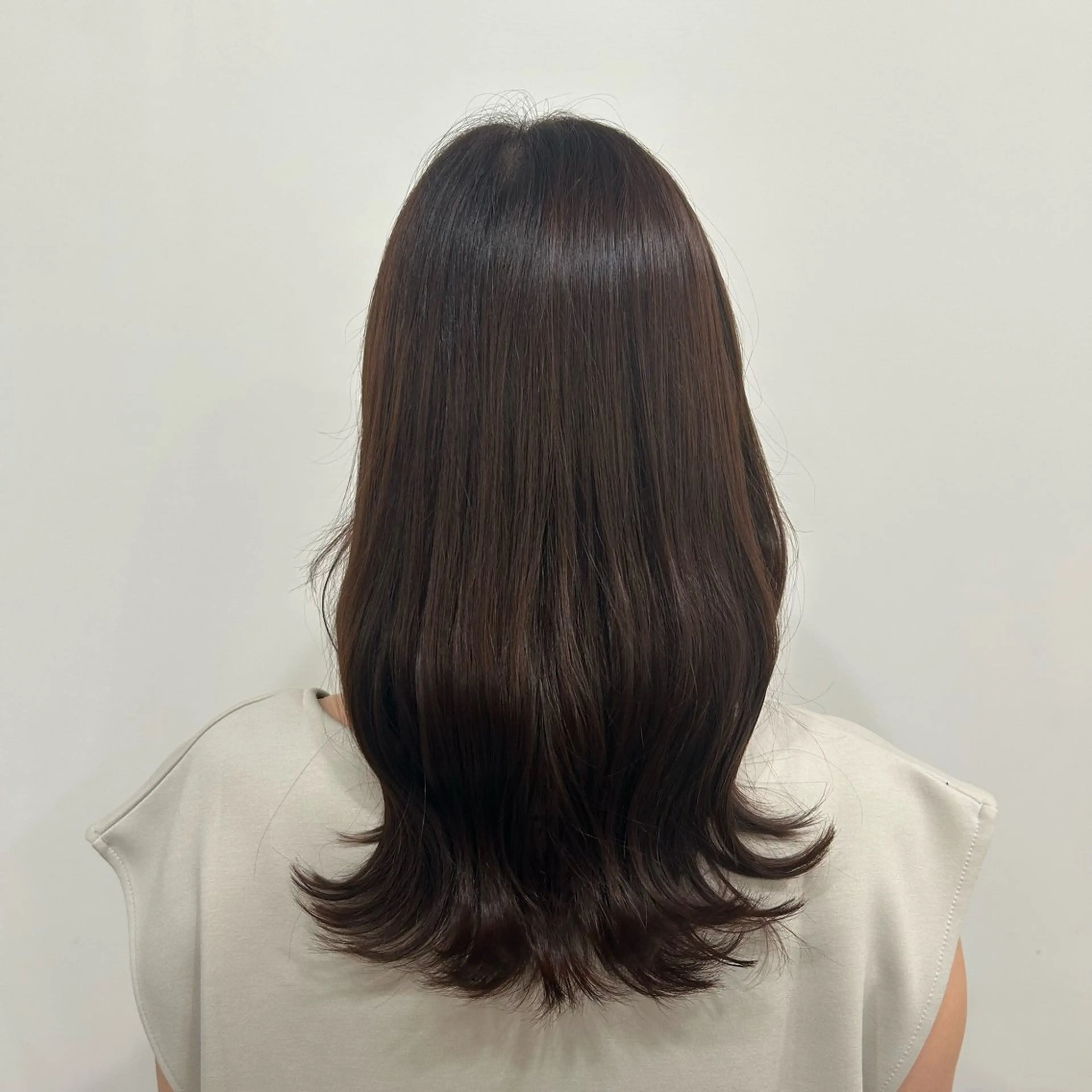 セミロング カラー ヘアアレンジ SHIAN八王子所属・SHIAN 八王子 🍑すずかのヘアスタイル