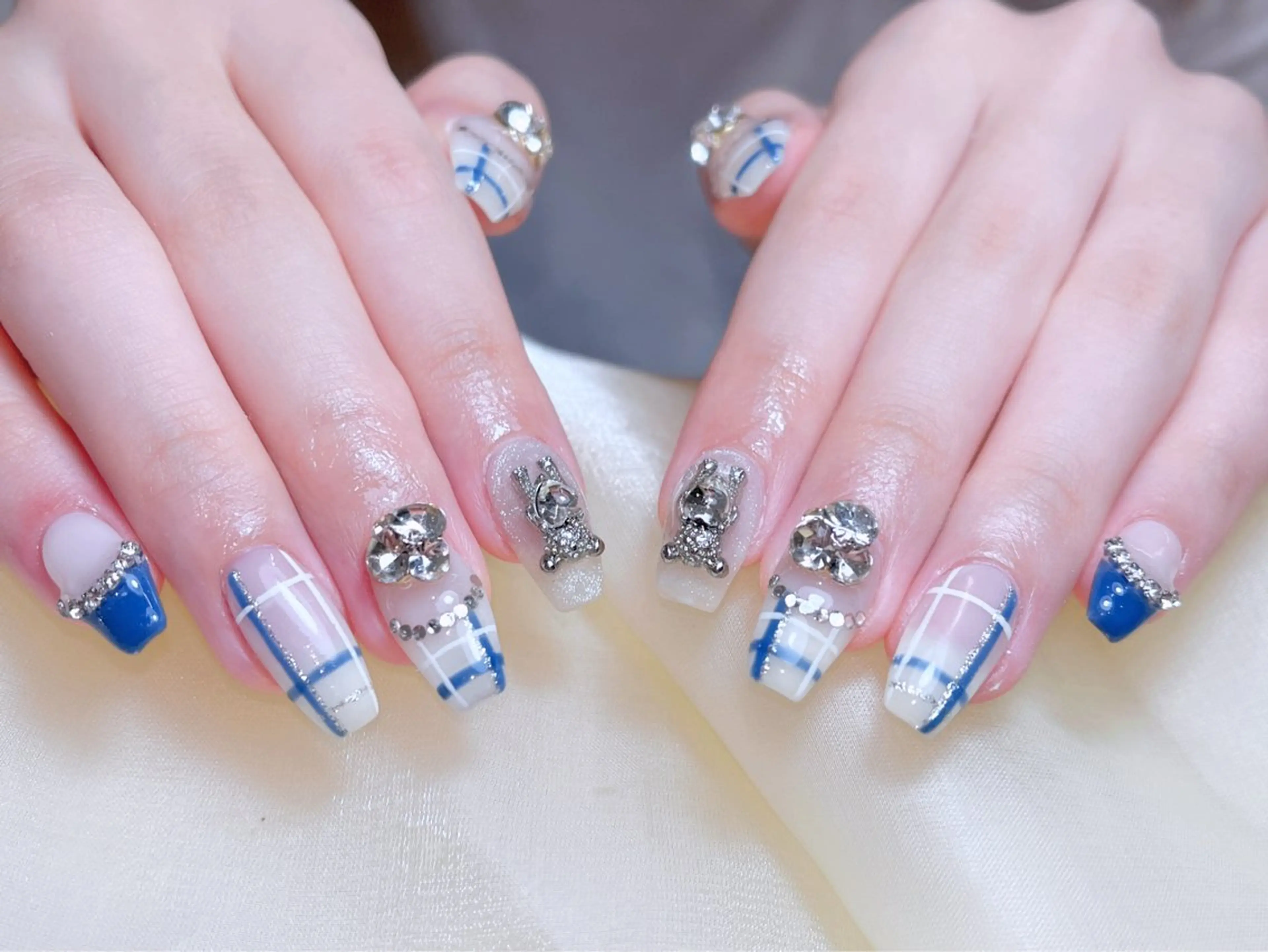 ネイル Glow Nail スカルプ専門店のネイルデザイン