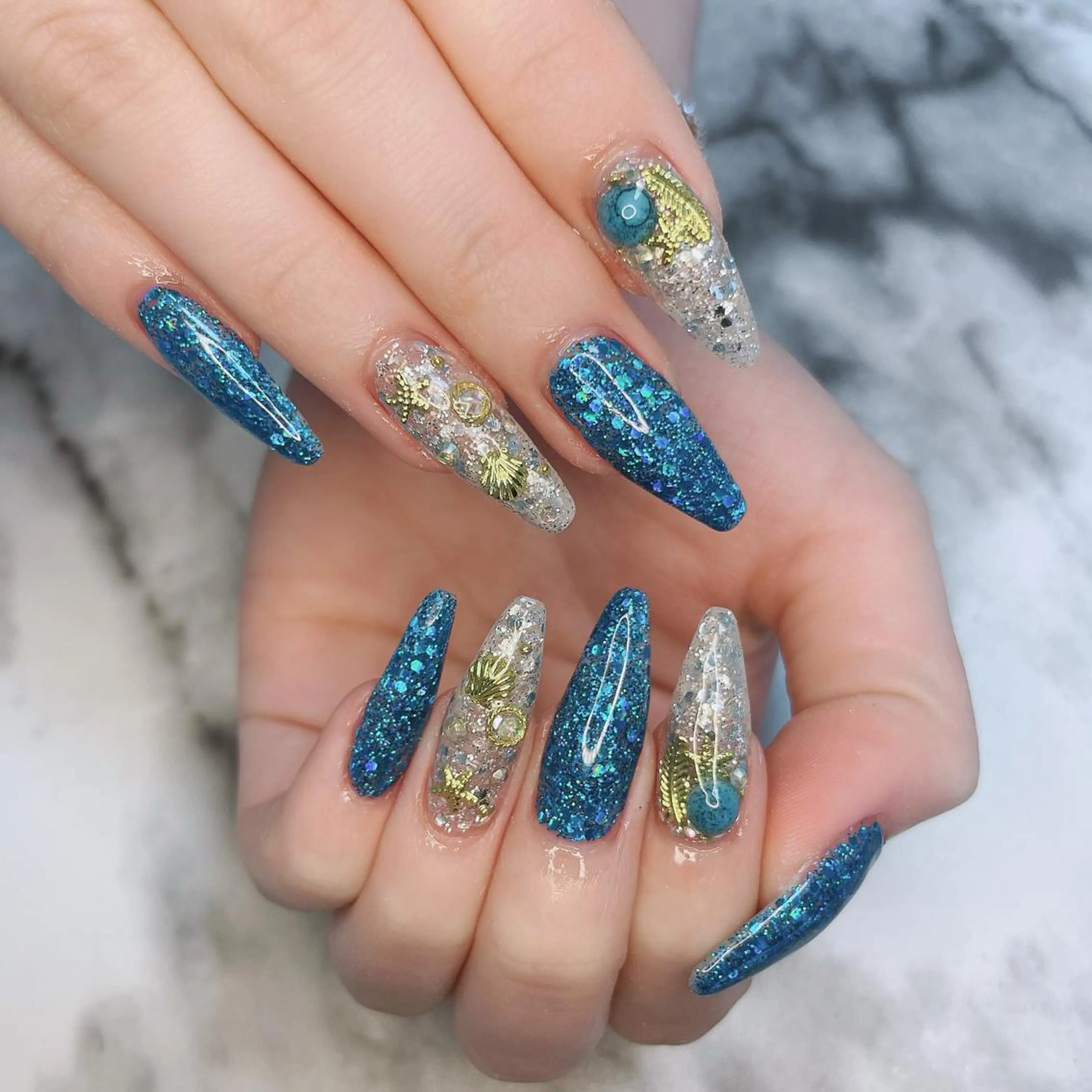 ネイル ロングネイル ハンドネイル salon de belnetta所属・kayo 💅のネイルデザイン