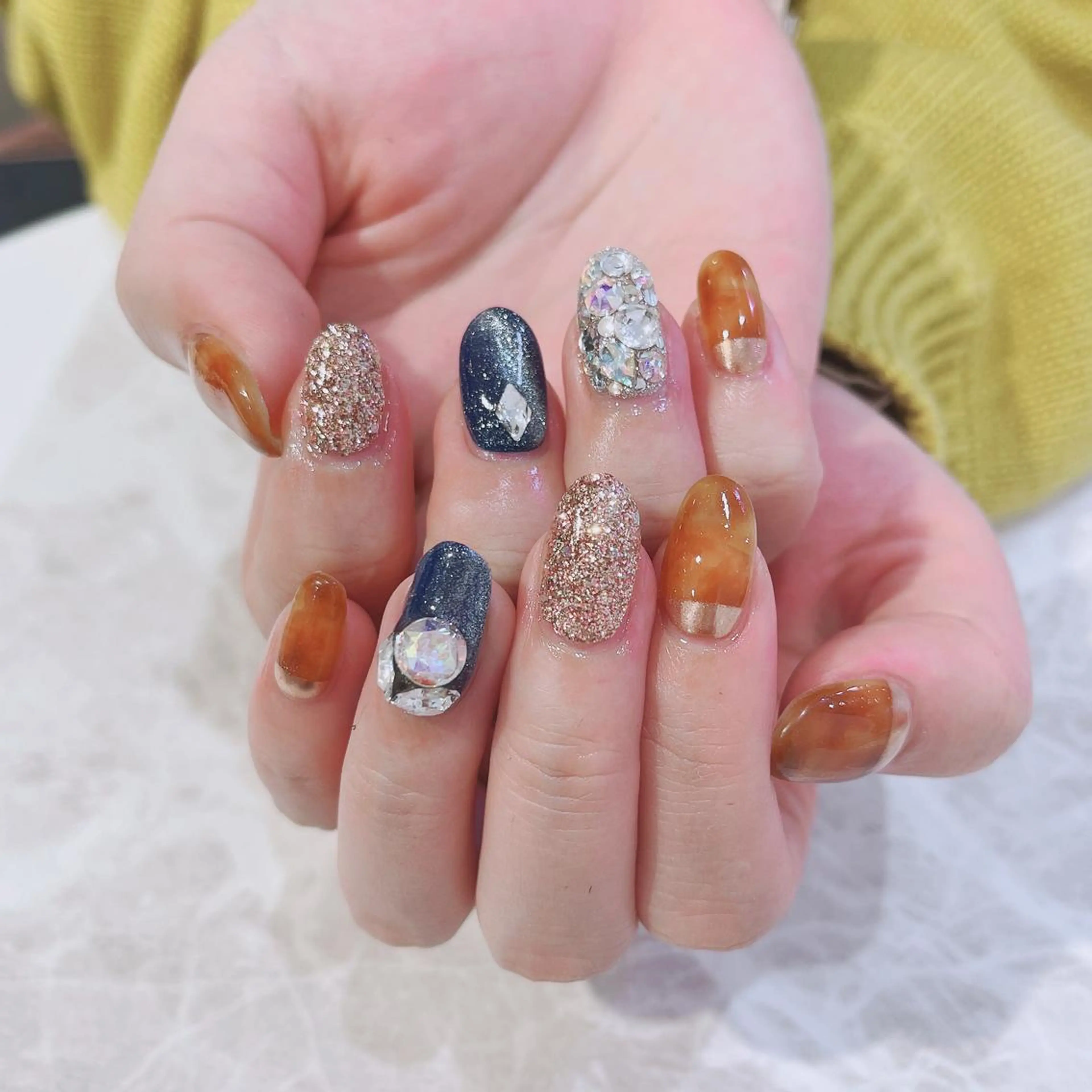 ネイル Nailsalon Julius luna所属・Juliusluna FUZUKIのネイルデザイン