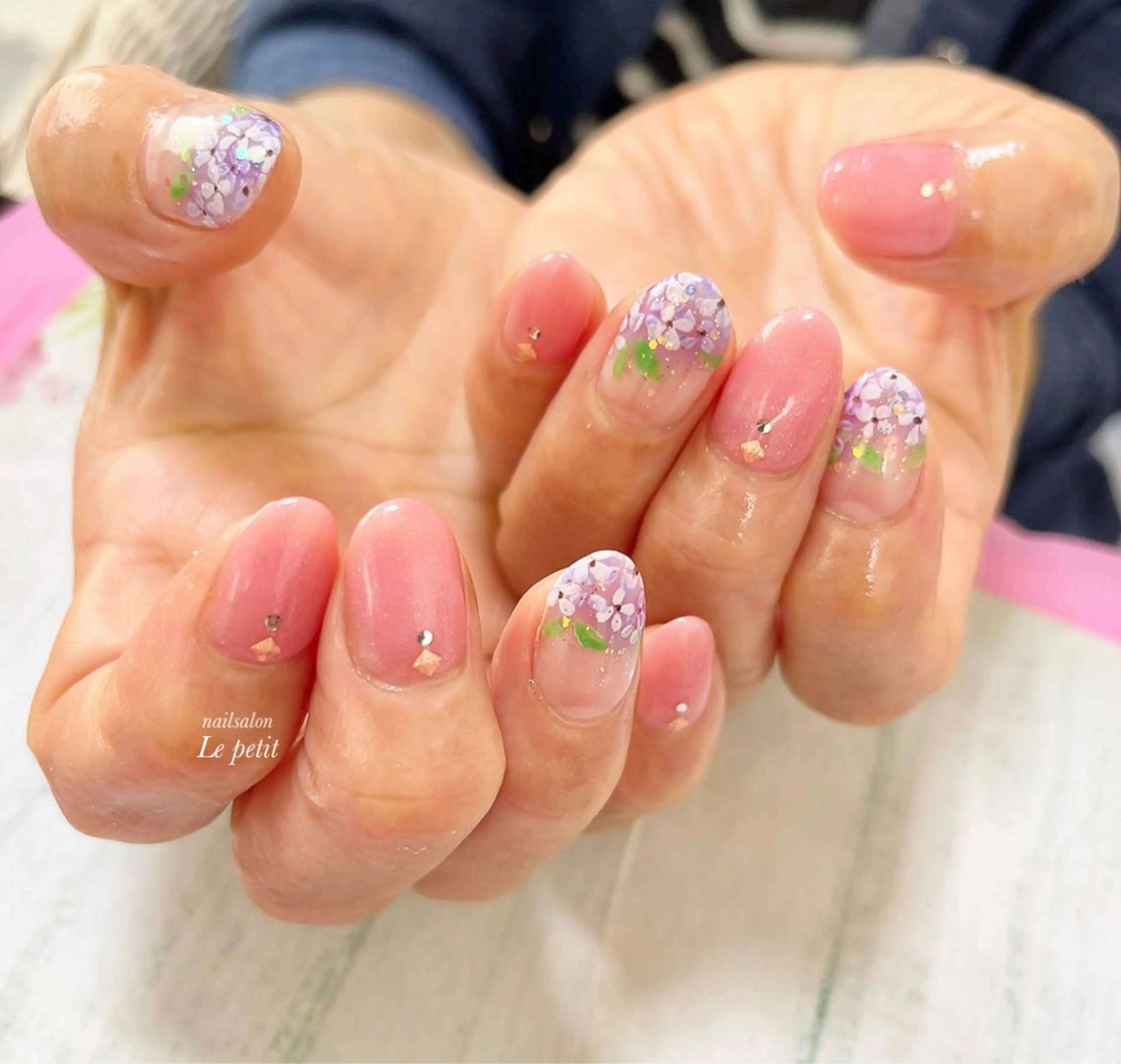 ネイル 石野 広佳のネイルデザイン