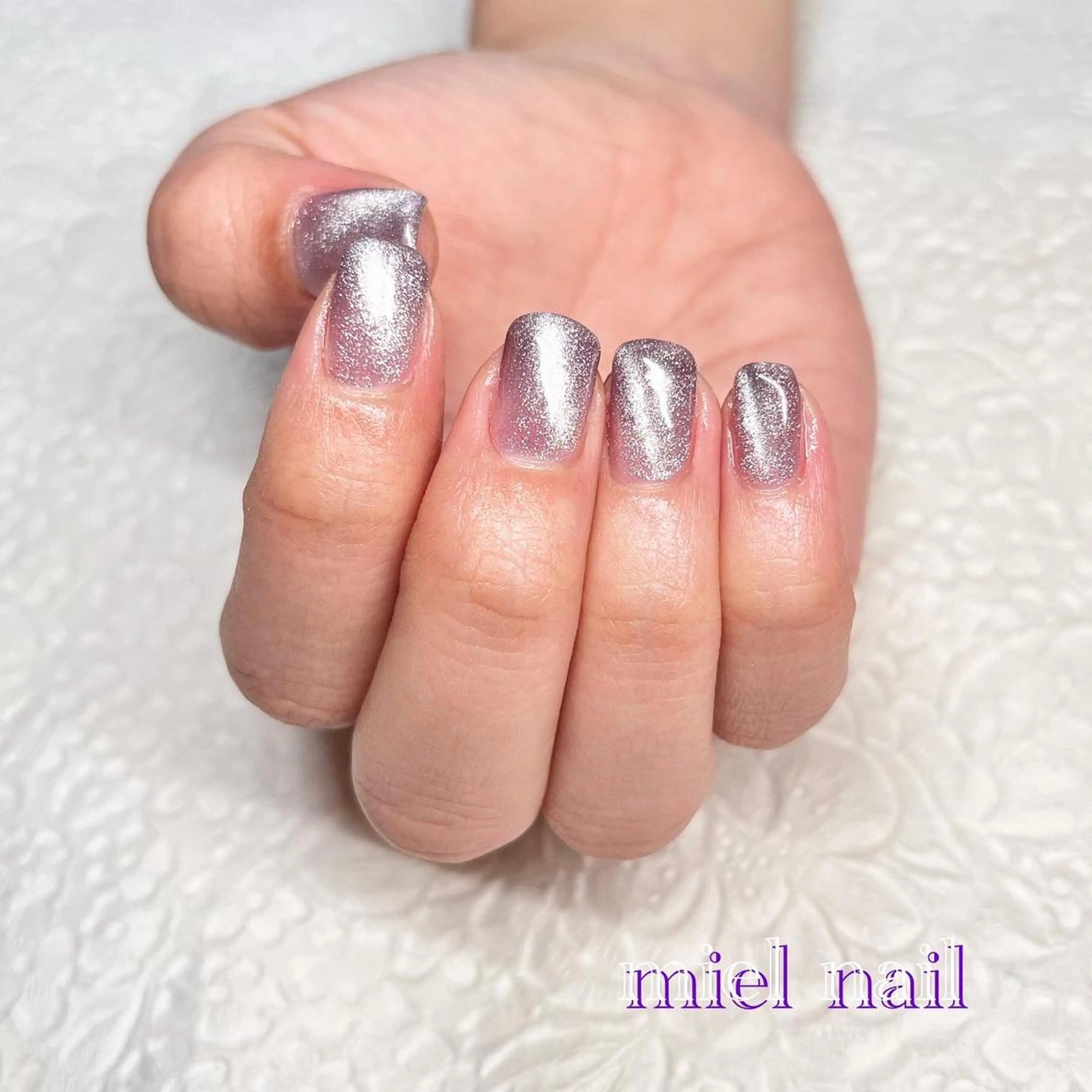 ネイル キラキラネイル マグネットネイル 冬ネイル ハンドネイル miel nailのネイルデザイン