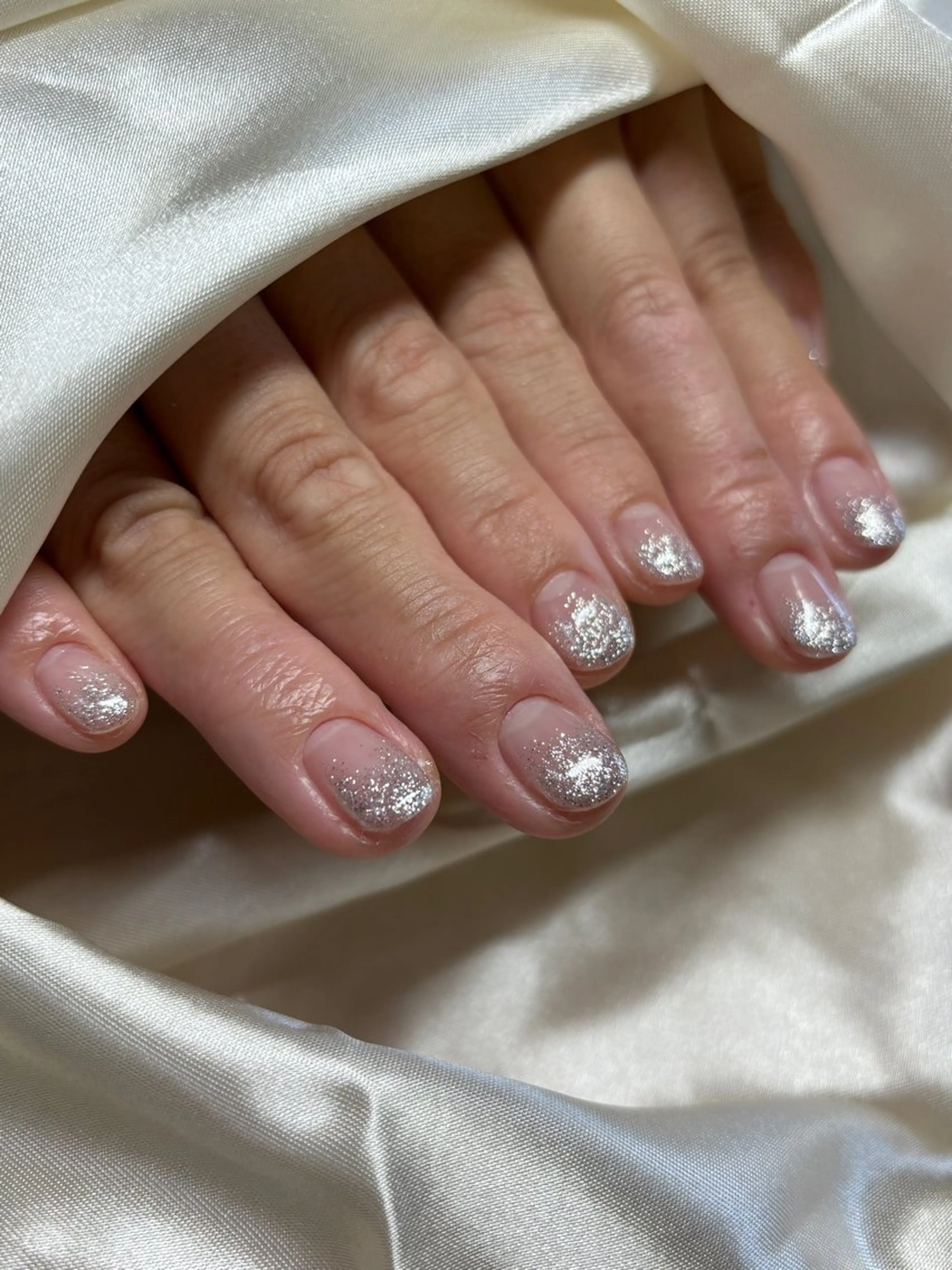 ネイル グラデーション ラメ(グリッター) ラメグラデーション SS Beauty Salon所属・SS Beauty Salonのネイルデザイン