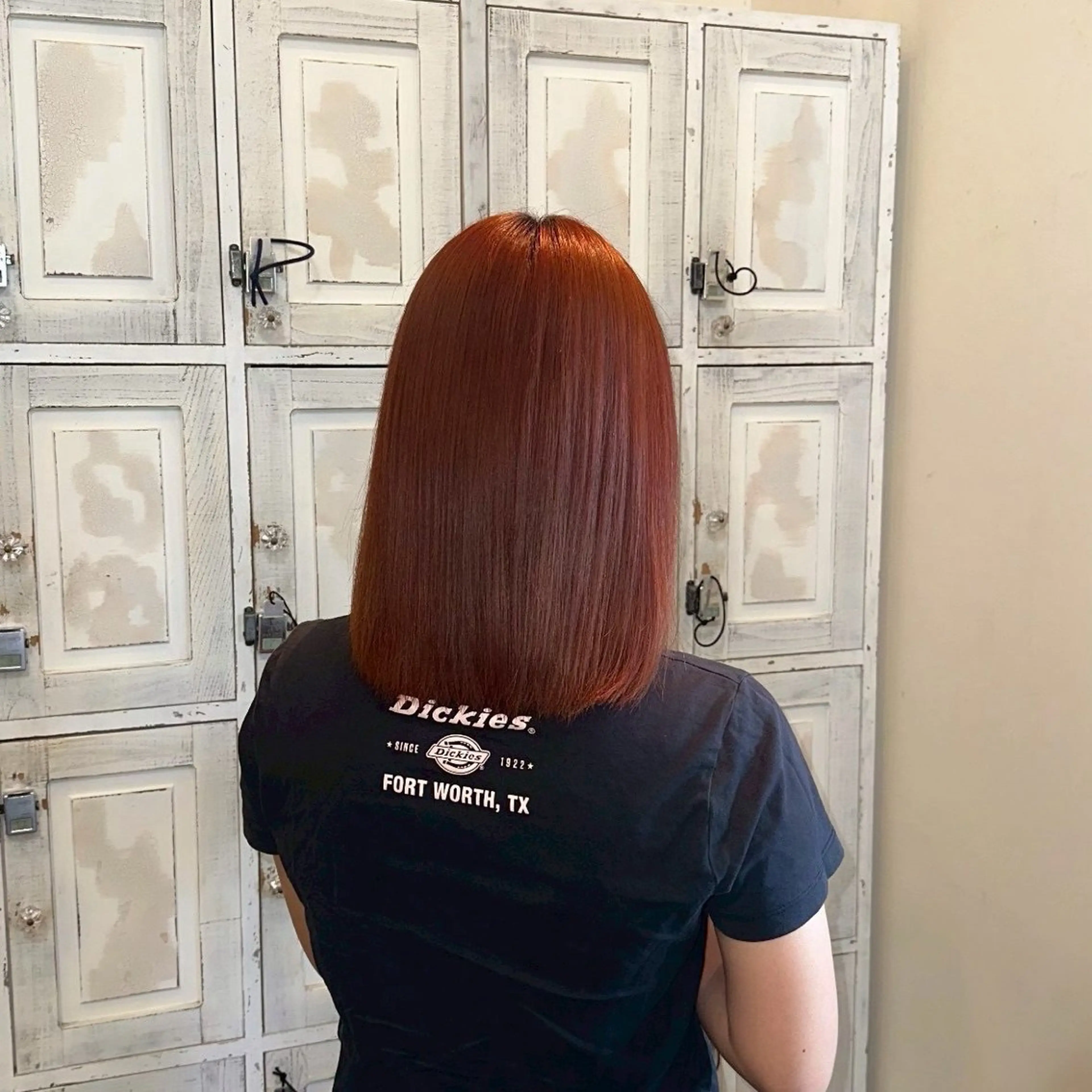 ミディアム ルプラボウ/ぴーす/ 縮毛矯正のヘアスタイル