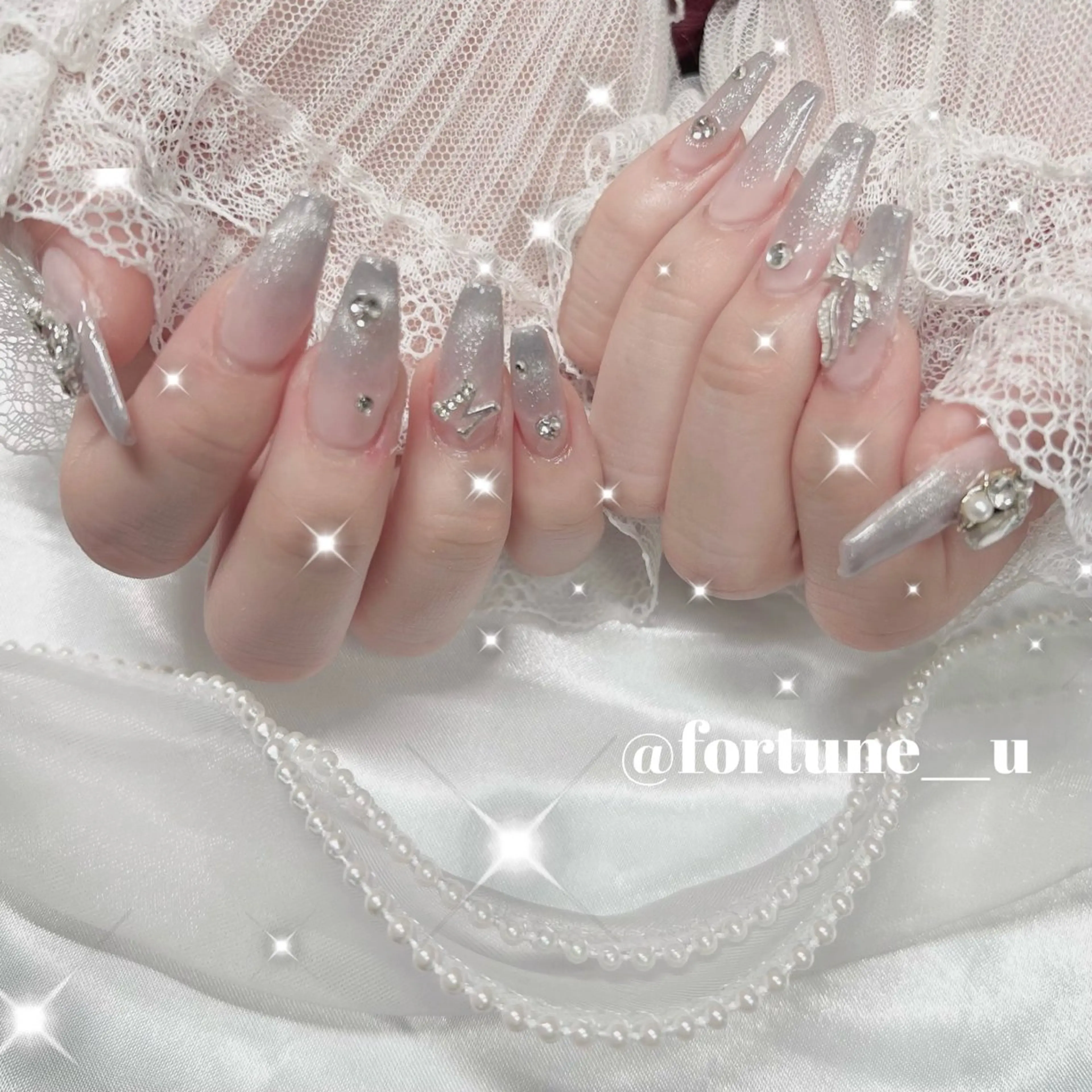 ネイル チークネイル ガーリー 韓国ネイル 持ち込み オフィスネイル ハンドネイル 💜 Yuuna💜のネイルデザイン