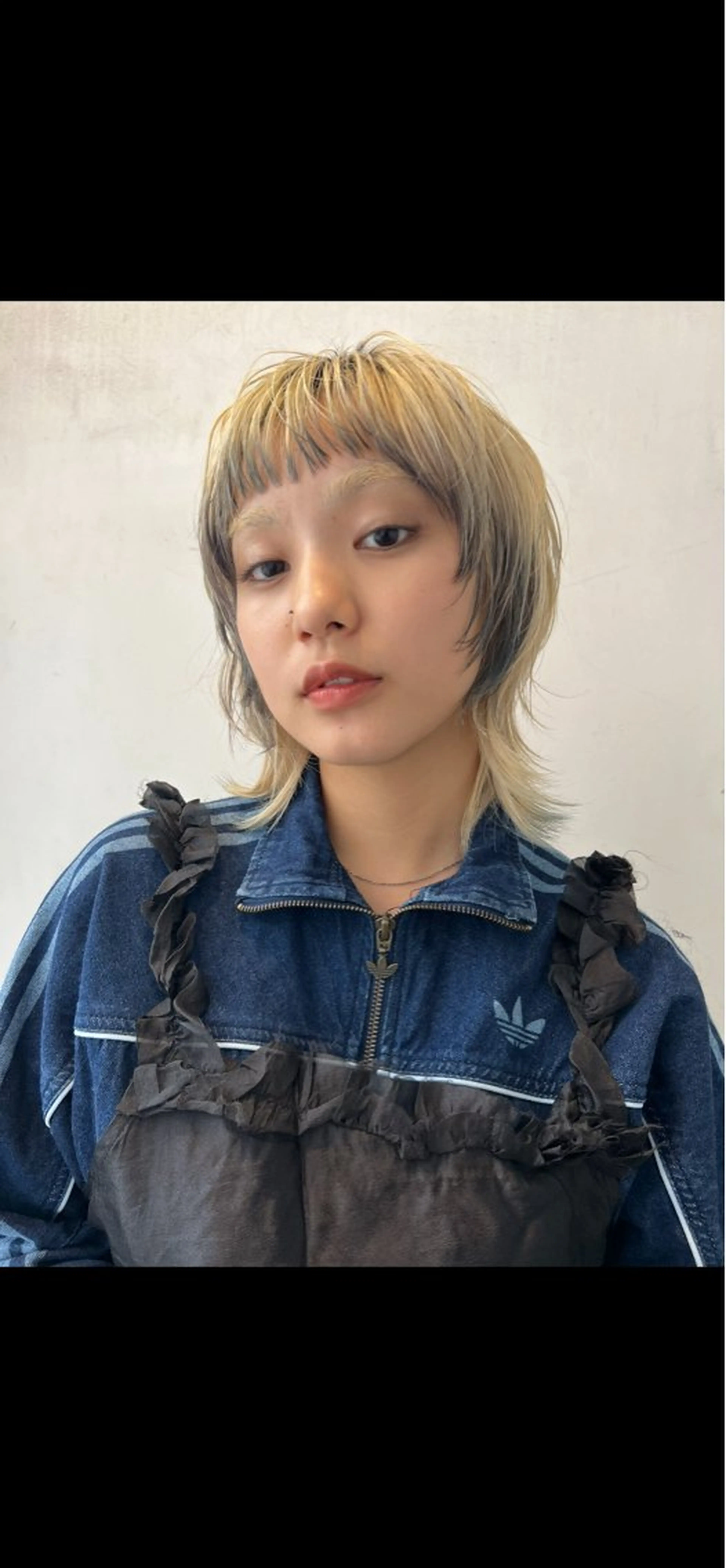 ミディアム カット ヘアカラー トリートメント 東のりか/ハイトーン ブリーチカラー/ボブのヘアスタイル