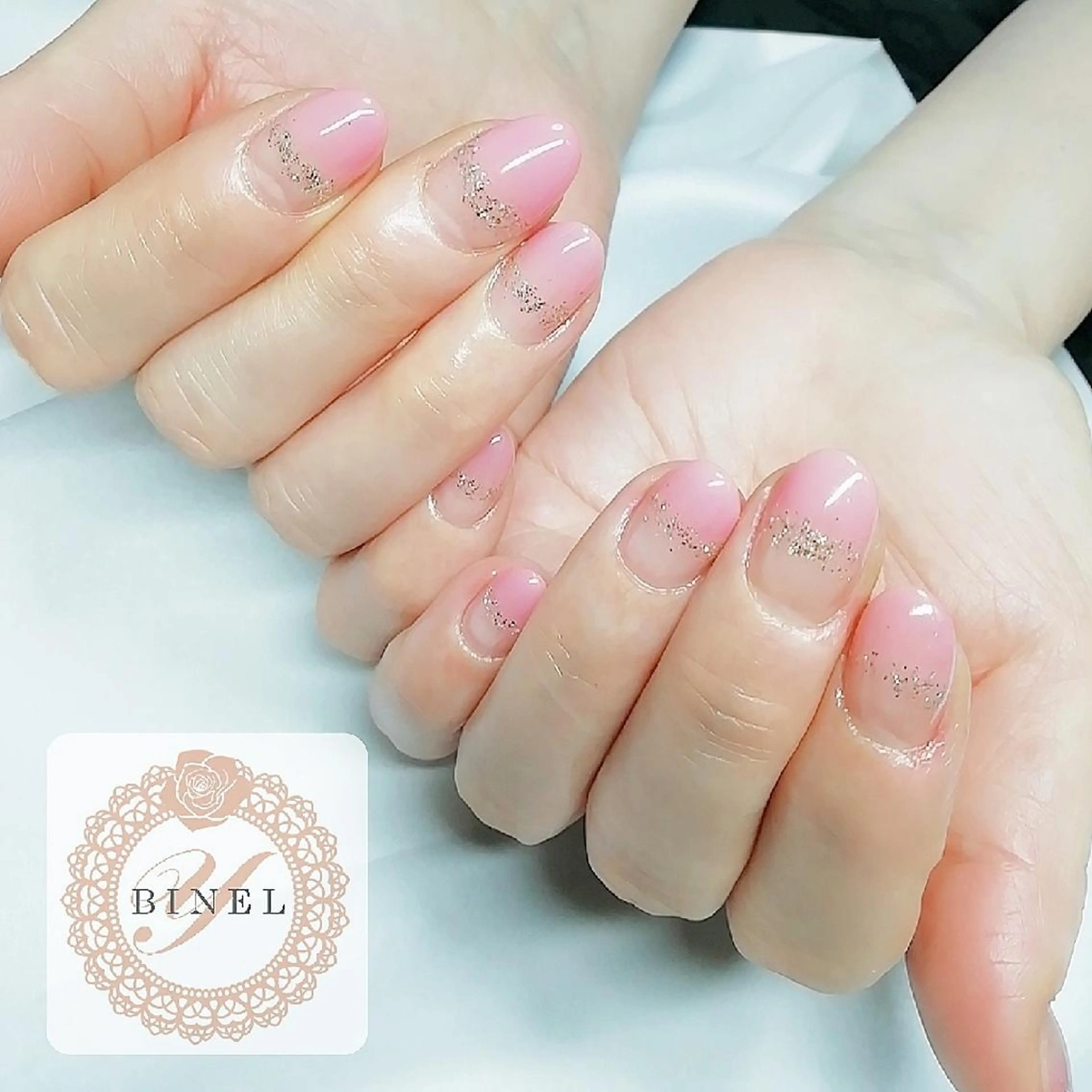 ネイル グラデーション ラメ(グリッター) ハンドネイル Nail Salon Y.BINELのネイルデザイン