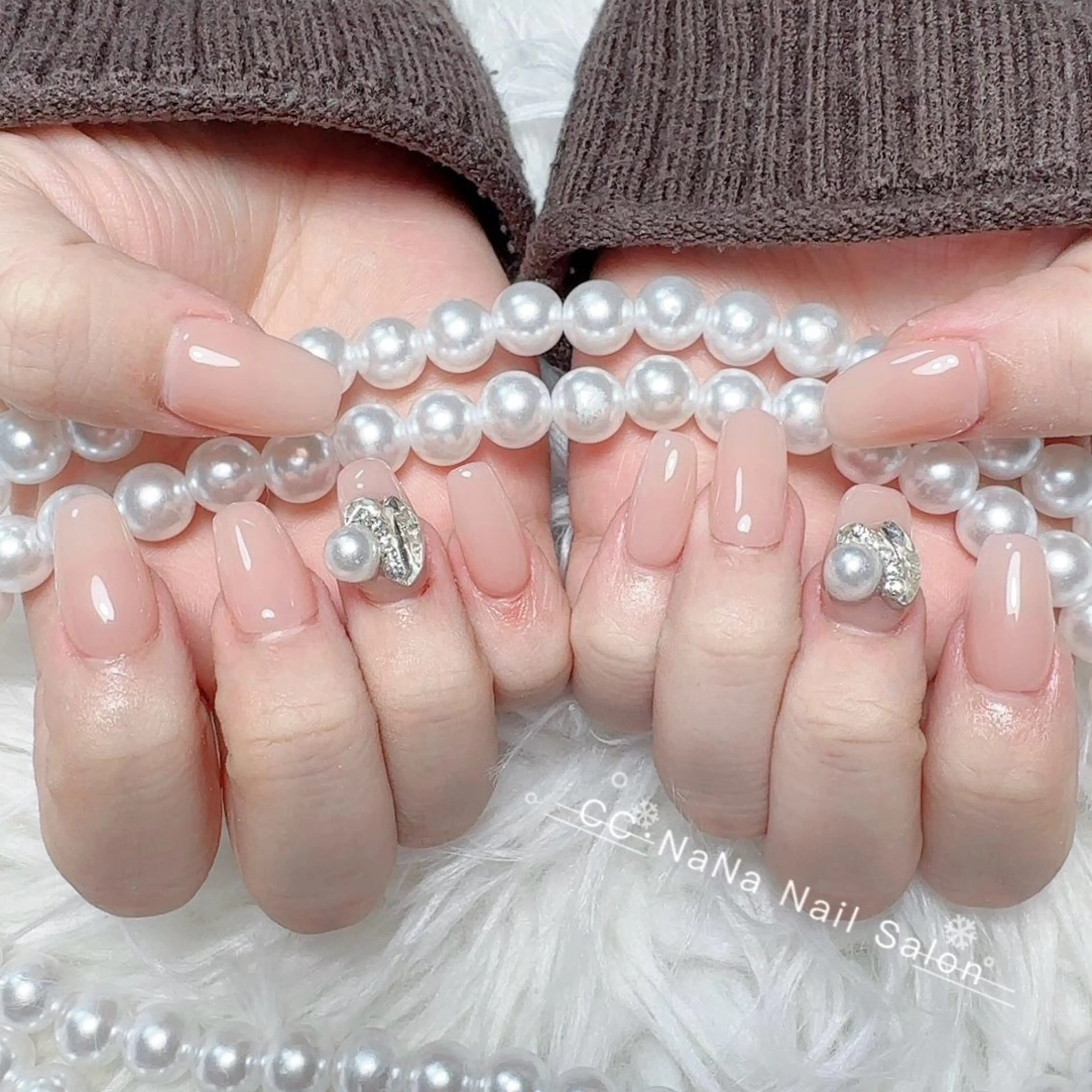 ネイル チークネイル フラッシュネイル ハート キラキラネイル 韓国ネイル ハンドネイル 💎CC・NaNa 韓国風ネイル🌙Cのネイルデザイン