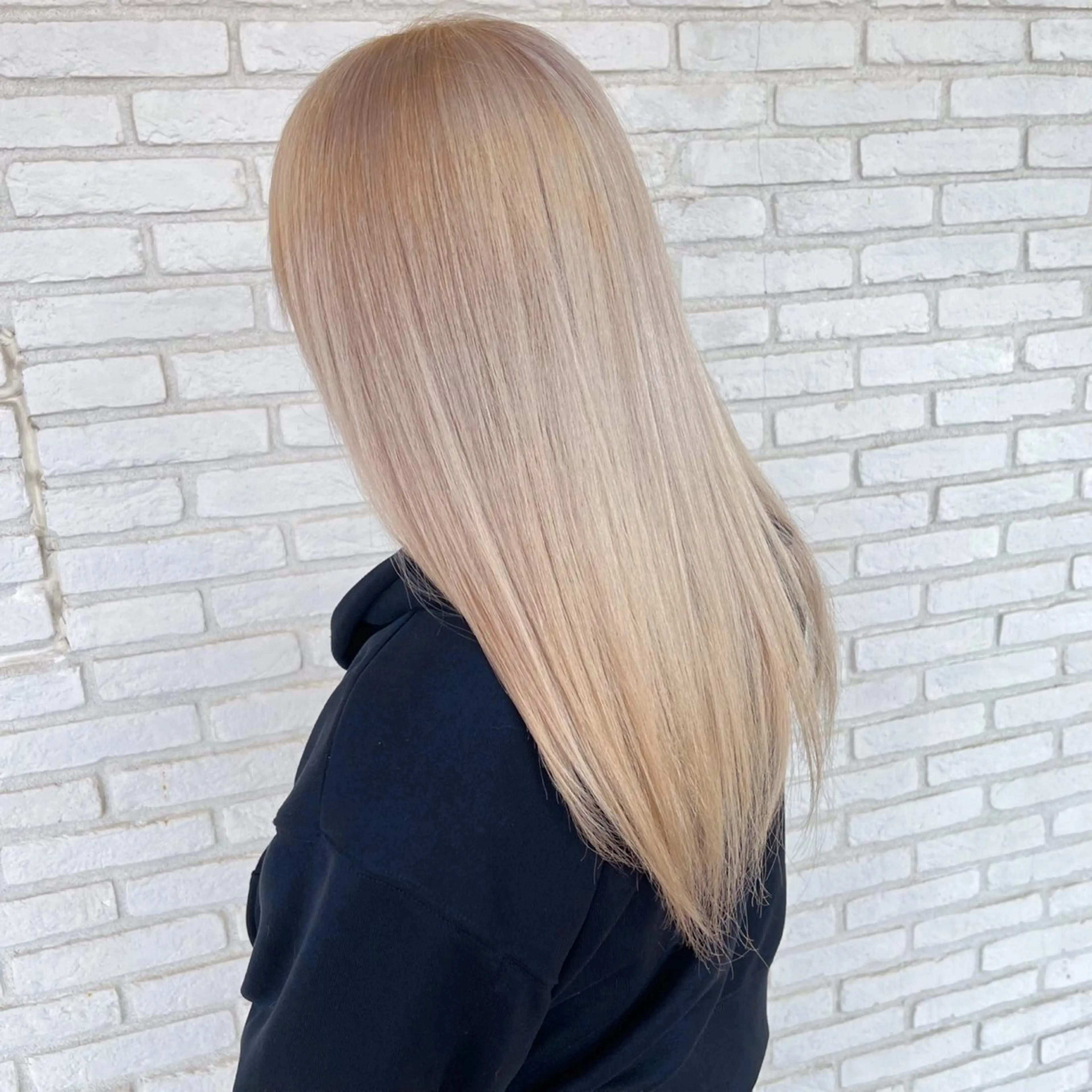 カラー ブリーチ ブロンド ケアブリーチ ダブルカラー VIM hair 泡瀬店所属・ミサ ミサのヘアスタイル