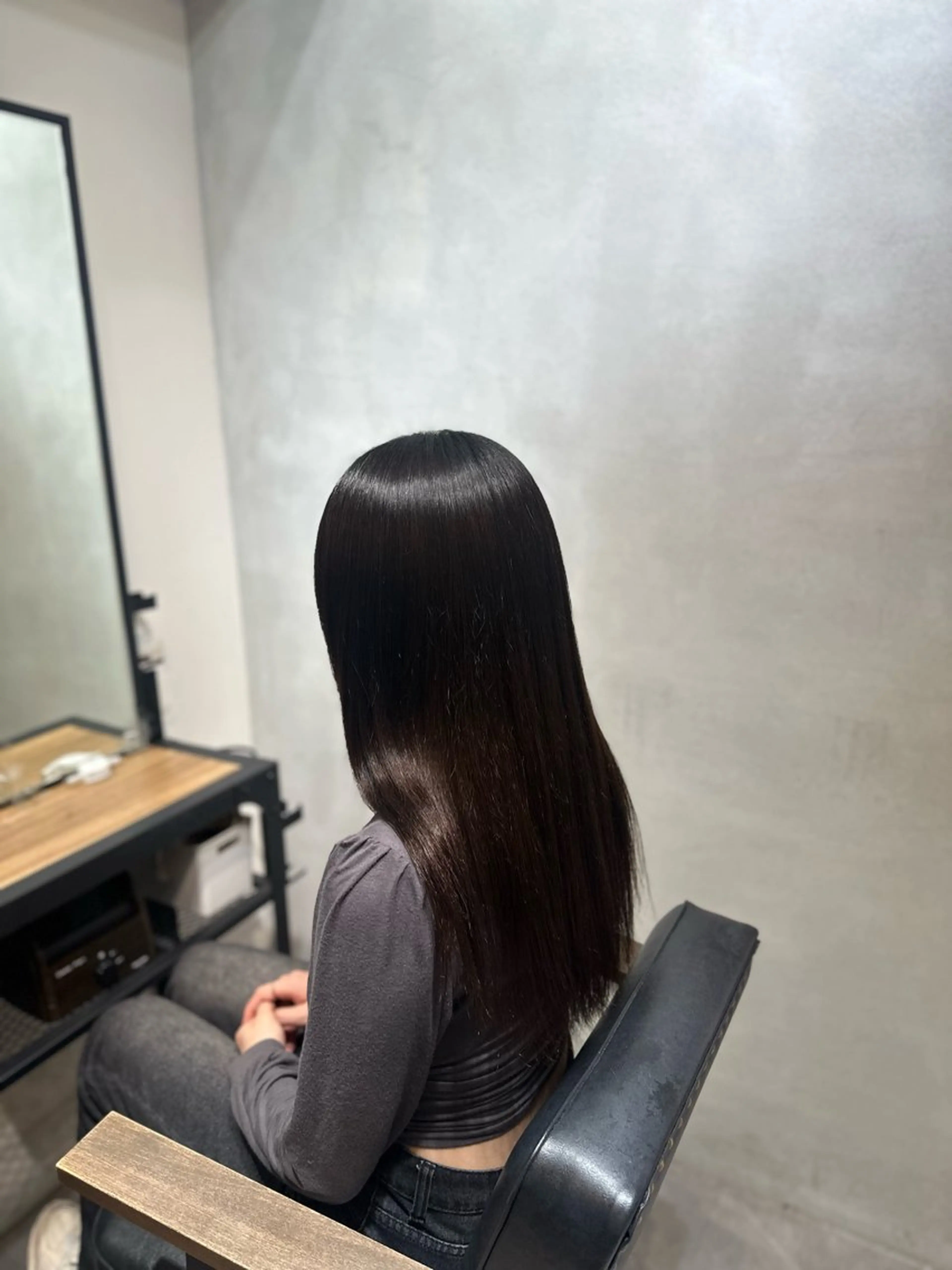 ロング 縮毛矯正 トリートメント 田口 珠羽のヘアスタイル