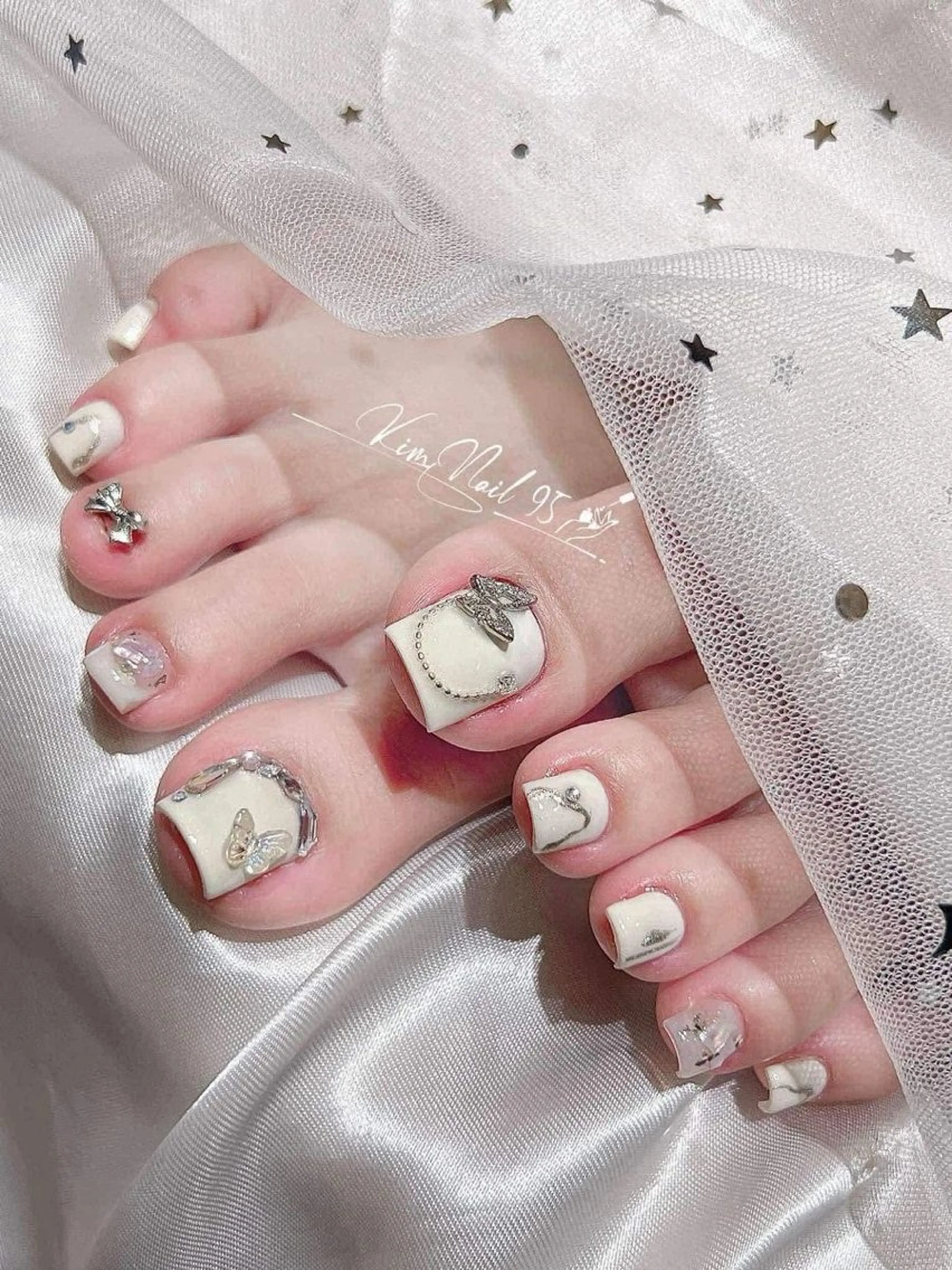 ネイル チークネイル フットネイル フレンチネイル グラデーション 韓国ネイル フットネイル Yuki nail staffのネイルデザイン