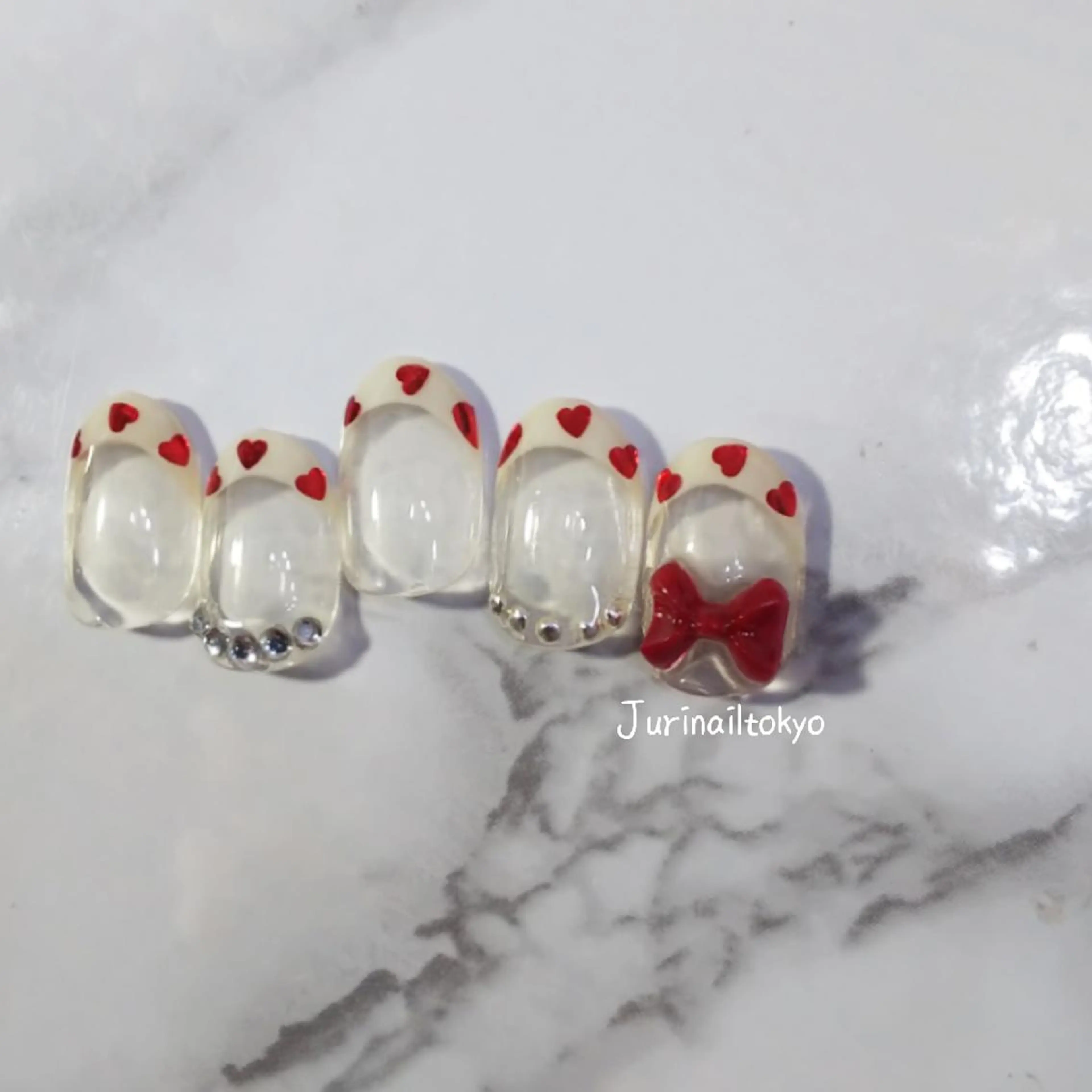 ネイル クリアネイル 韓国ネイル マグネットネイル ニュアンスネイル シンプルネイル jurinailtokyo所属・jurinail tokyoのネイルデザイン