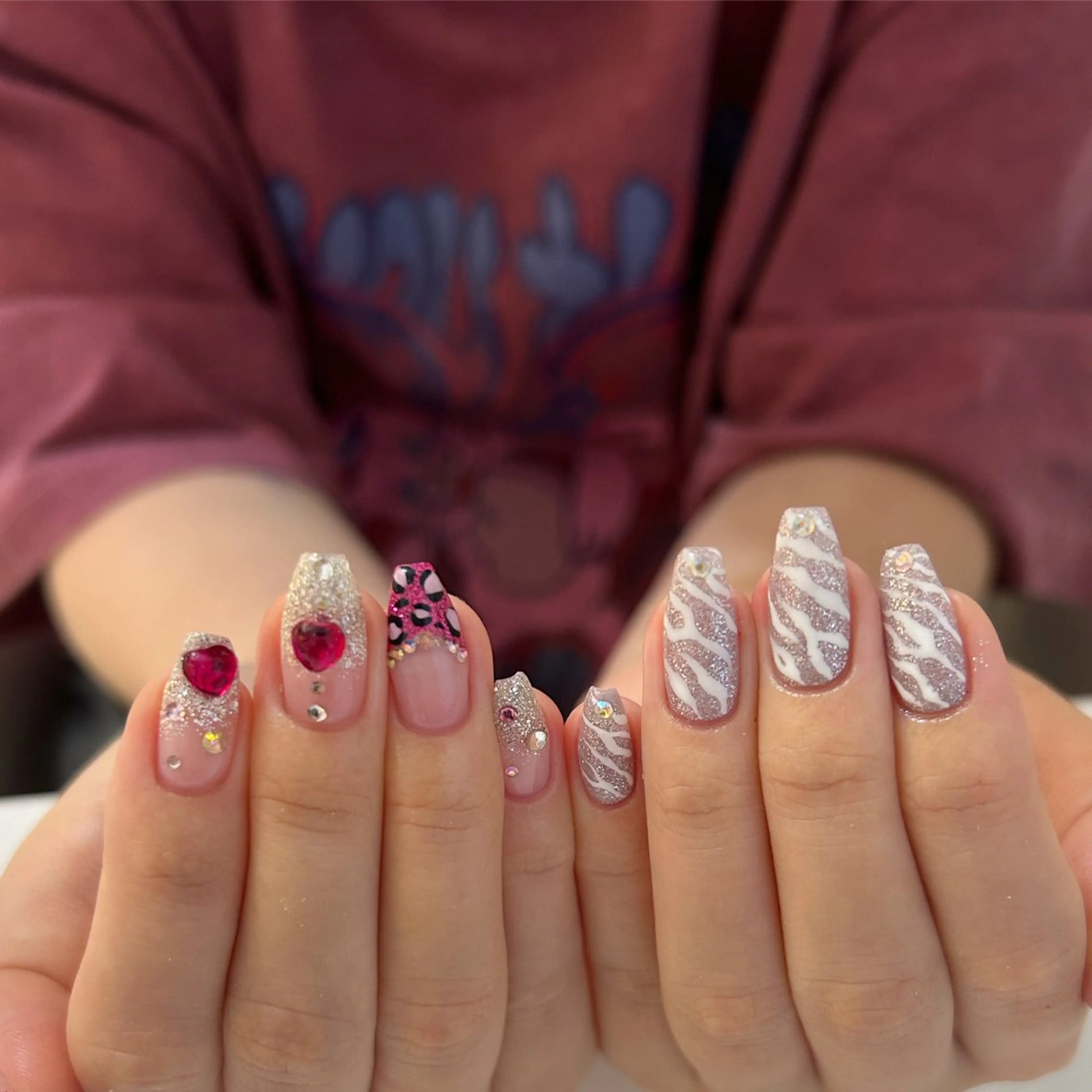 ネイル ハンドネイル ViViA momokaのネイルデザイン