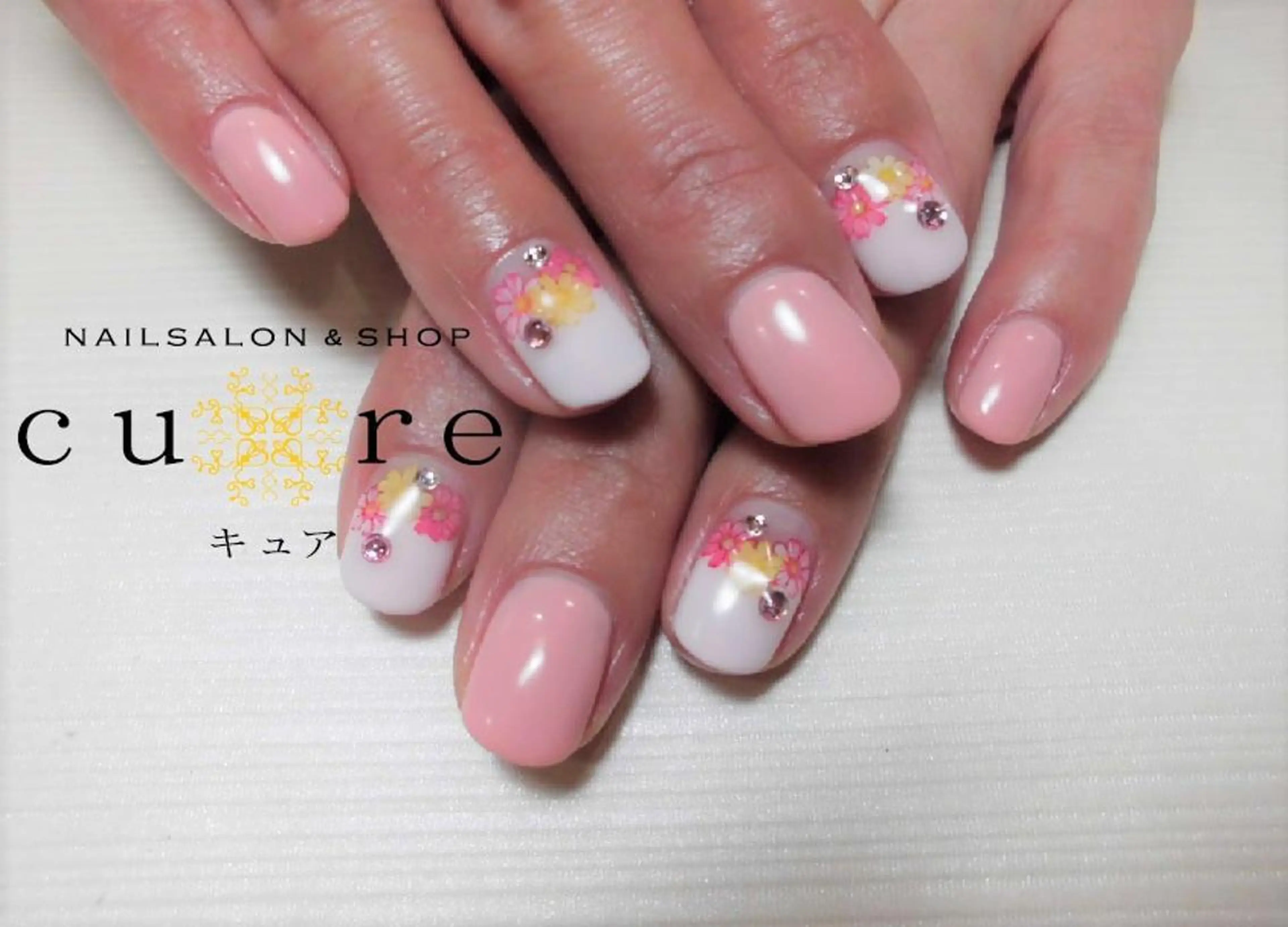 ショート ネイル ネイルサロン Cureのネイルデザイン