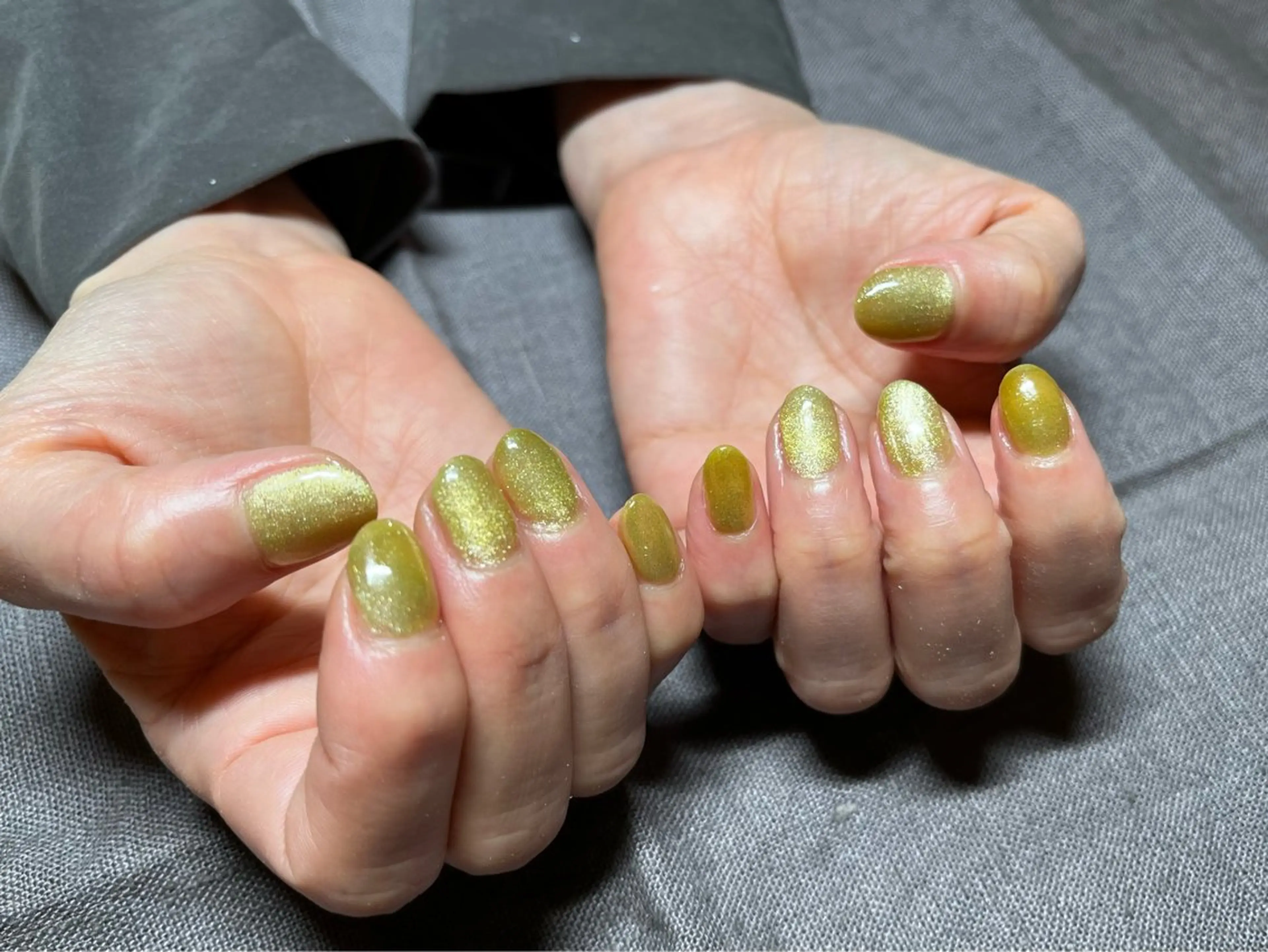 ネイル マグネットネイル ワンカラーネイル 春ネイル atelier mofのネイルデザイン