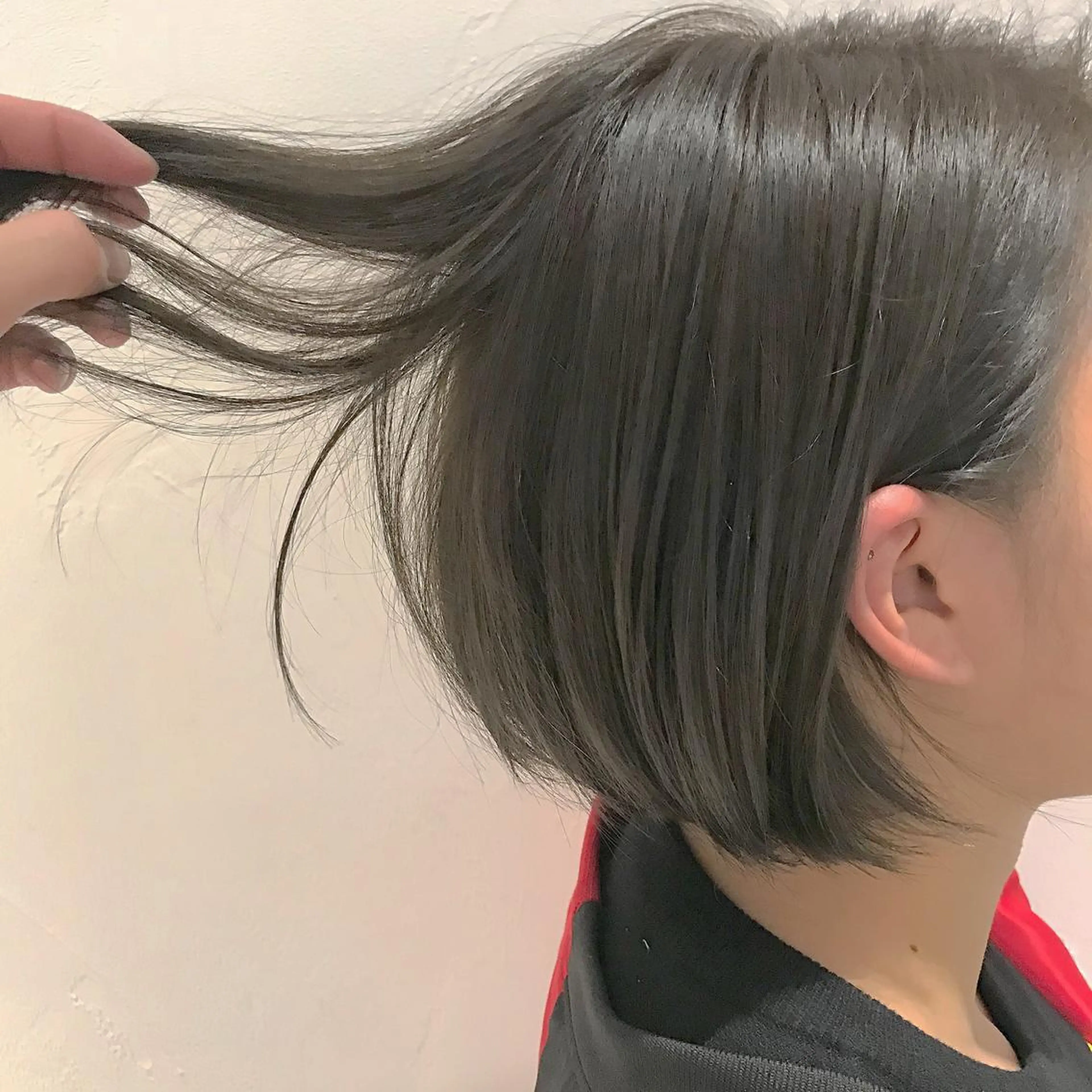 ミディアム DopeLIT モデル募集中のヘアスタイル