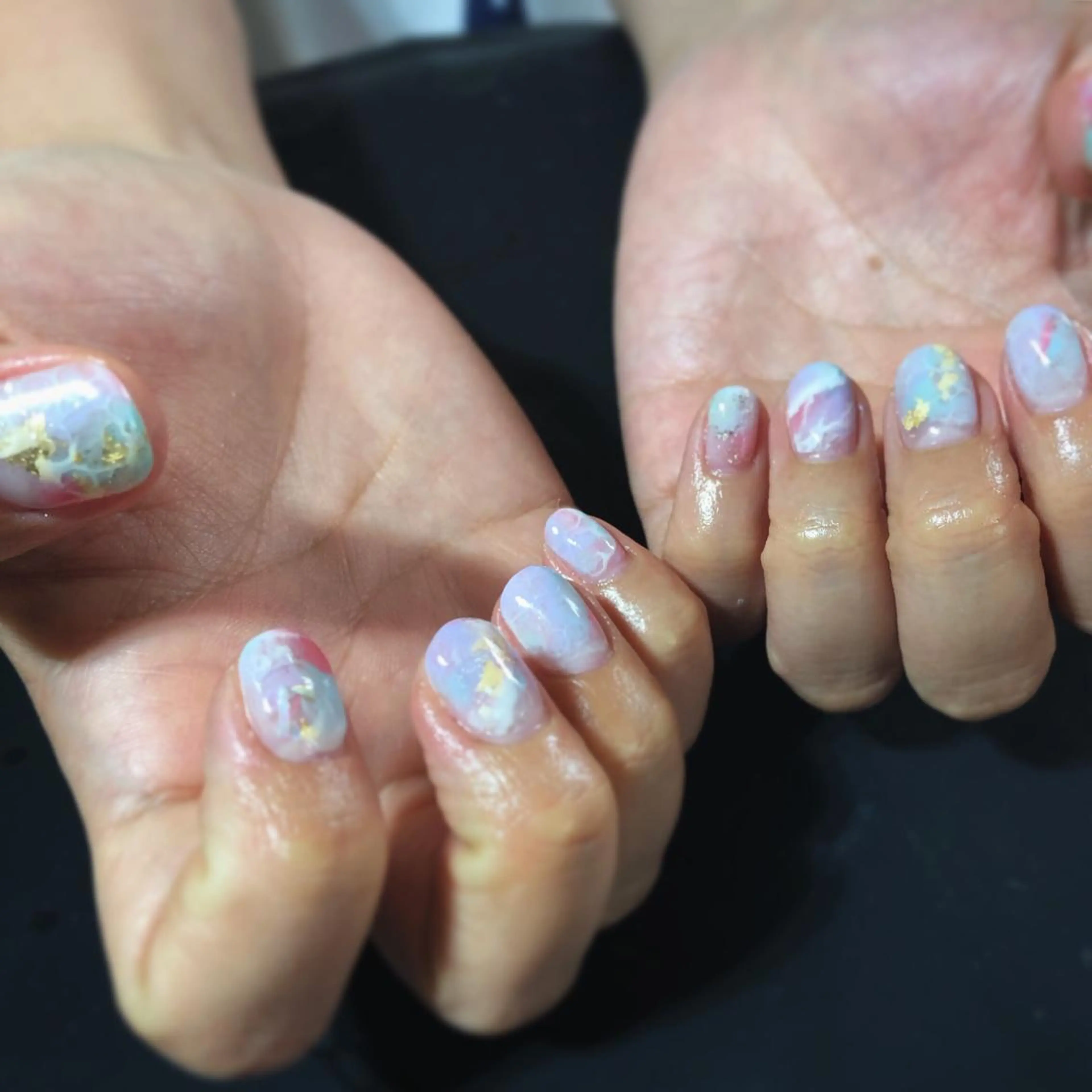 ネイル ハンドネイル EARTH上尾店所属・藤倉 千恵美のネイルデザイン