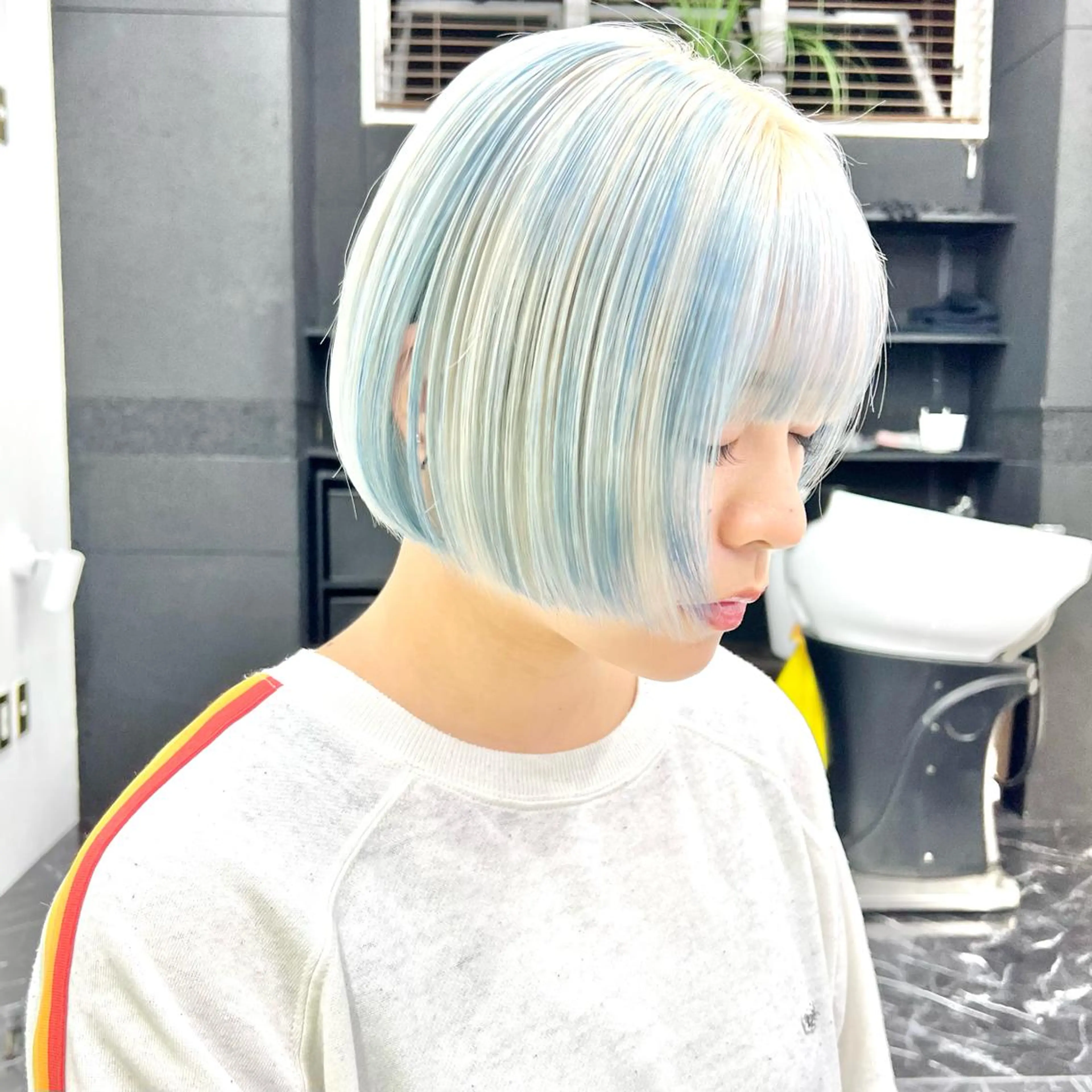 ショート カラー ブリーチ 透明感カラー ハイトーンカラー ChuDuck所属・🐮ChuDuck 代表　SHOTA🐮のヘアスタイル