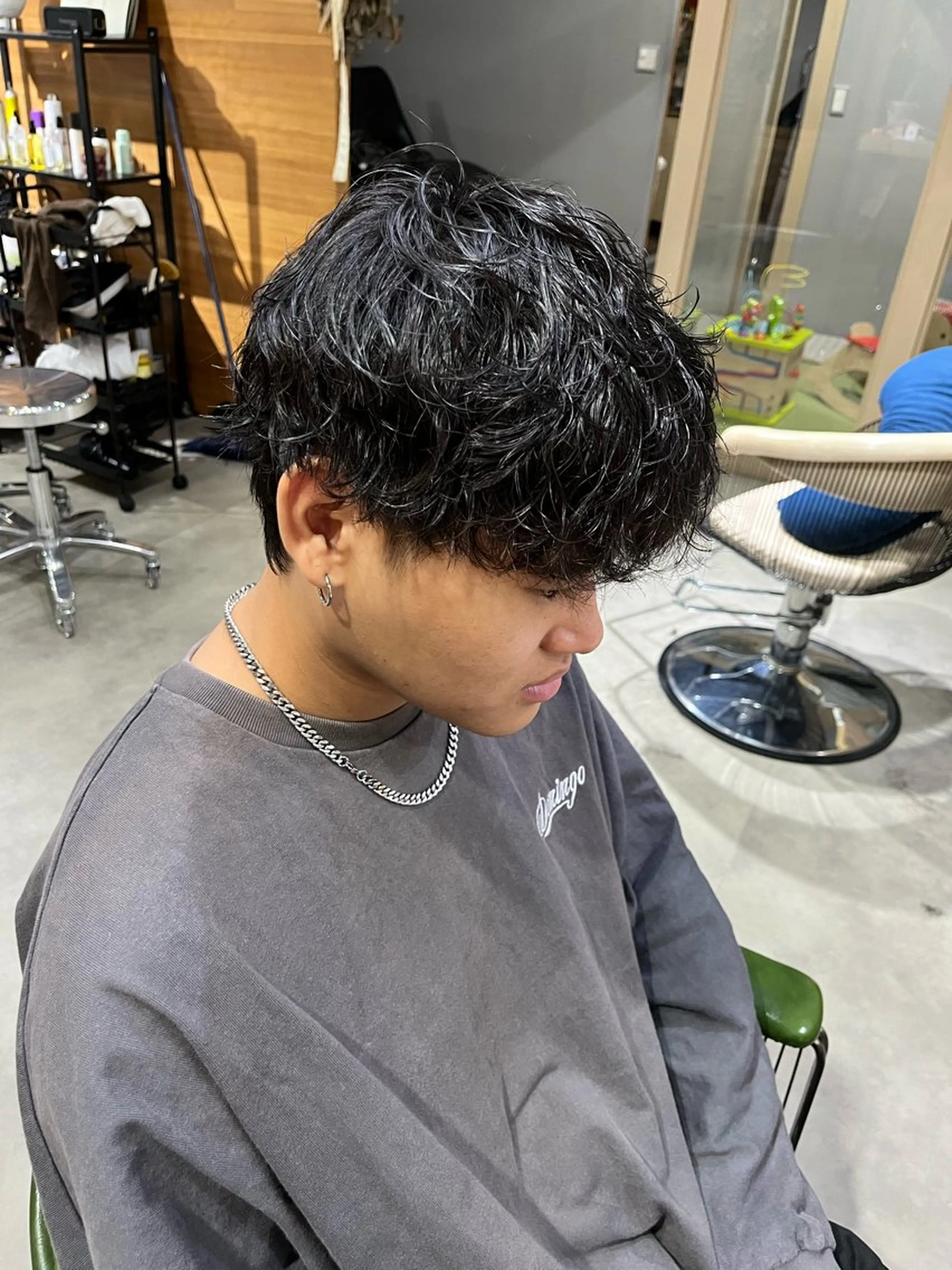 🚹メンズ専用👦🏻💙カット+ショートスパ🤍🫧頭皮マッサージでスッキリサッパリ✨WAXなどの頭皮汚れを落としますの写真